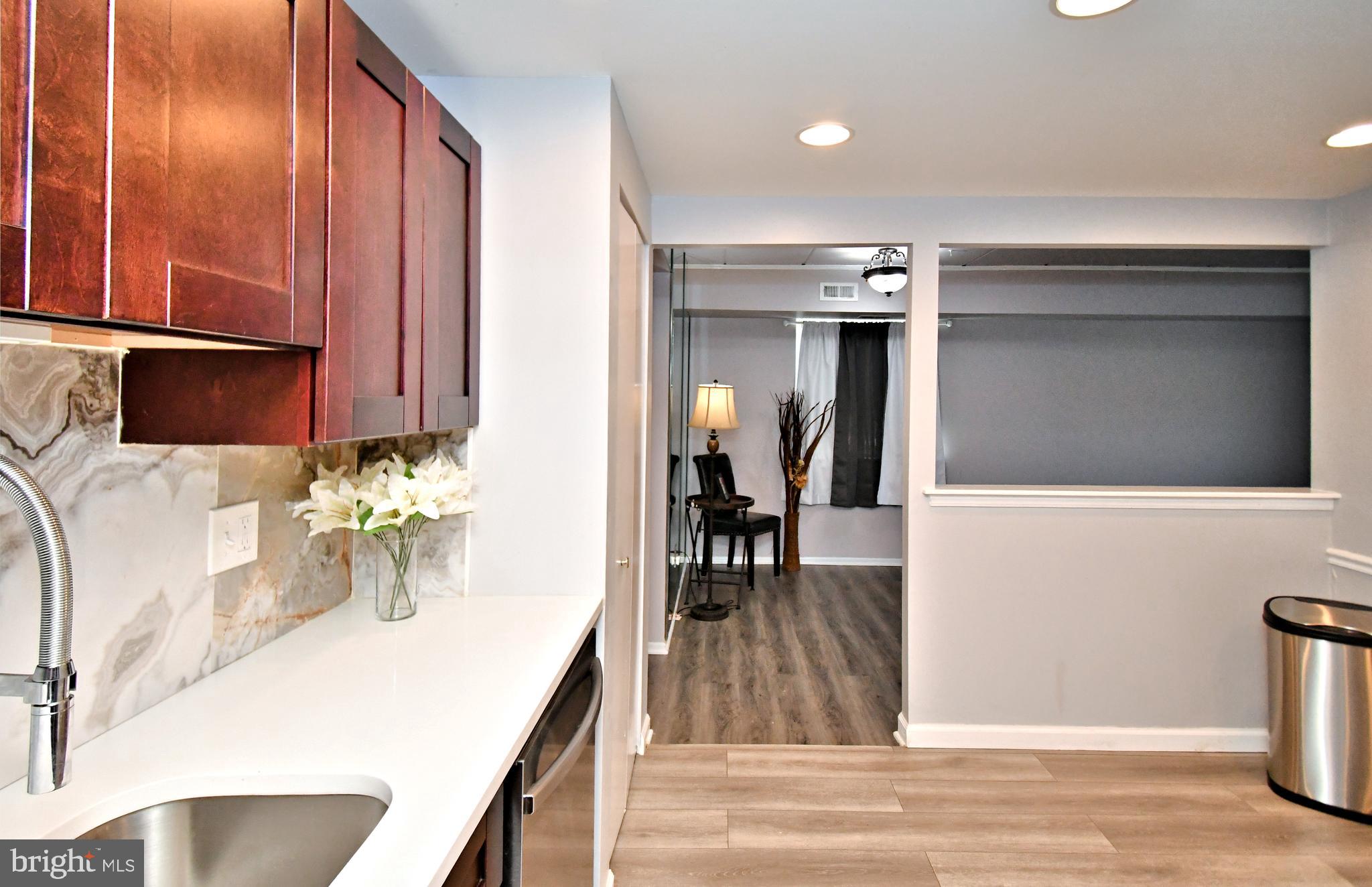 BUSTLETON - Residential