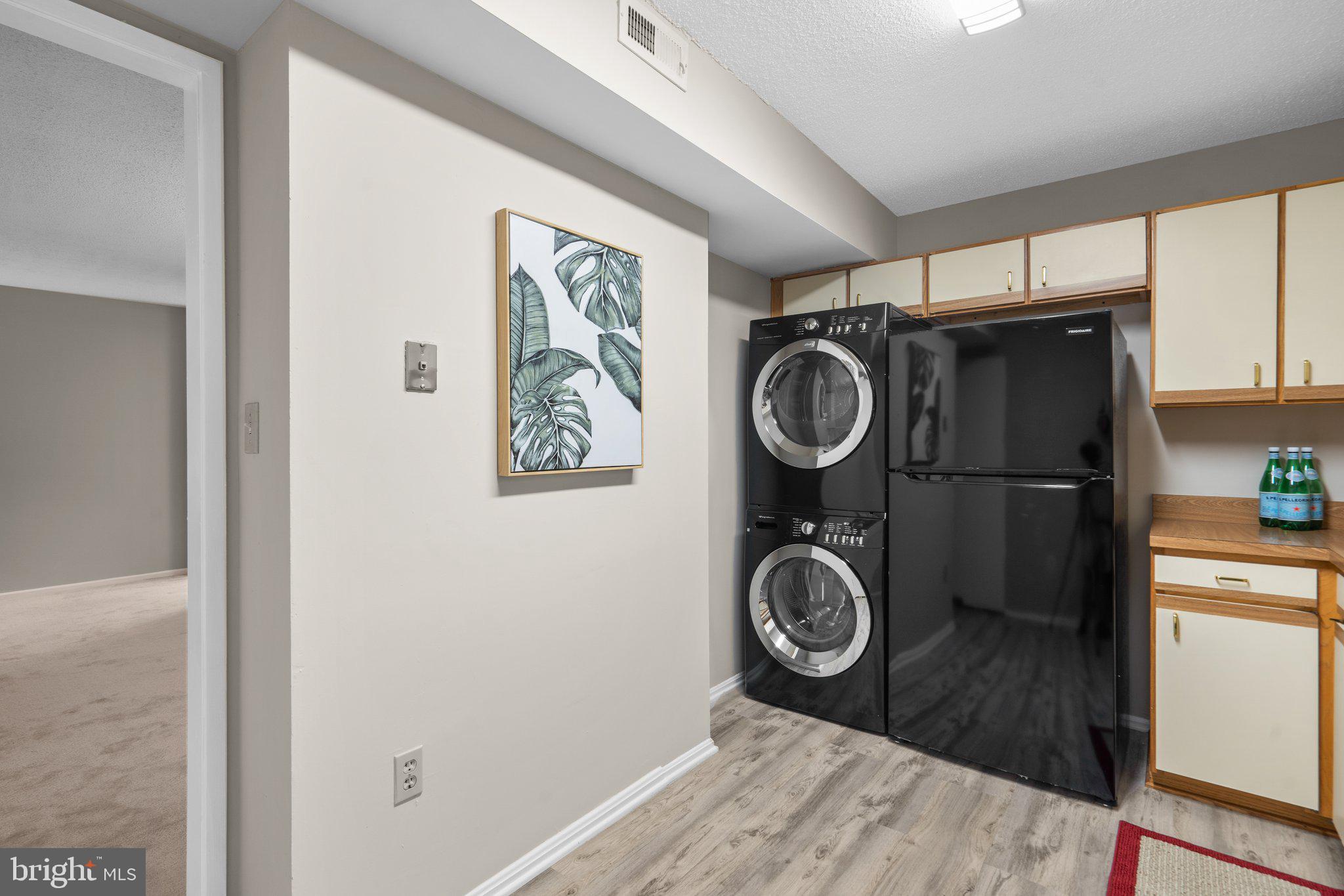 GREENS AT LEISURE WORLD - Residential