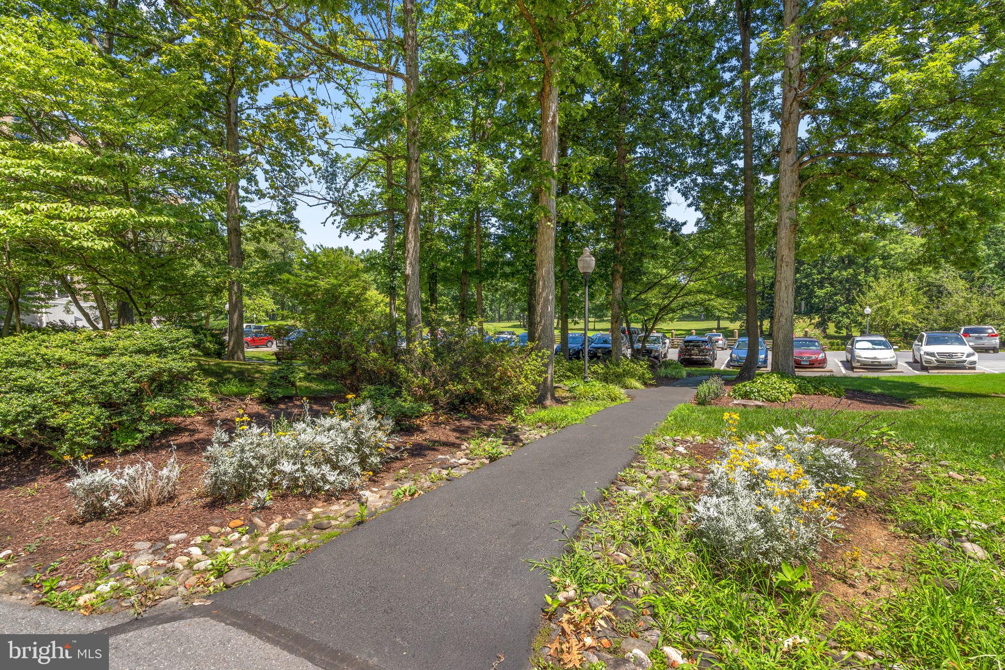 GREENS AT LEISURE WORLD - Residential