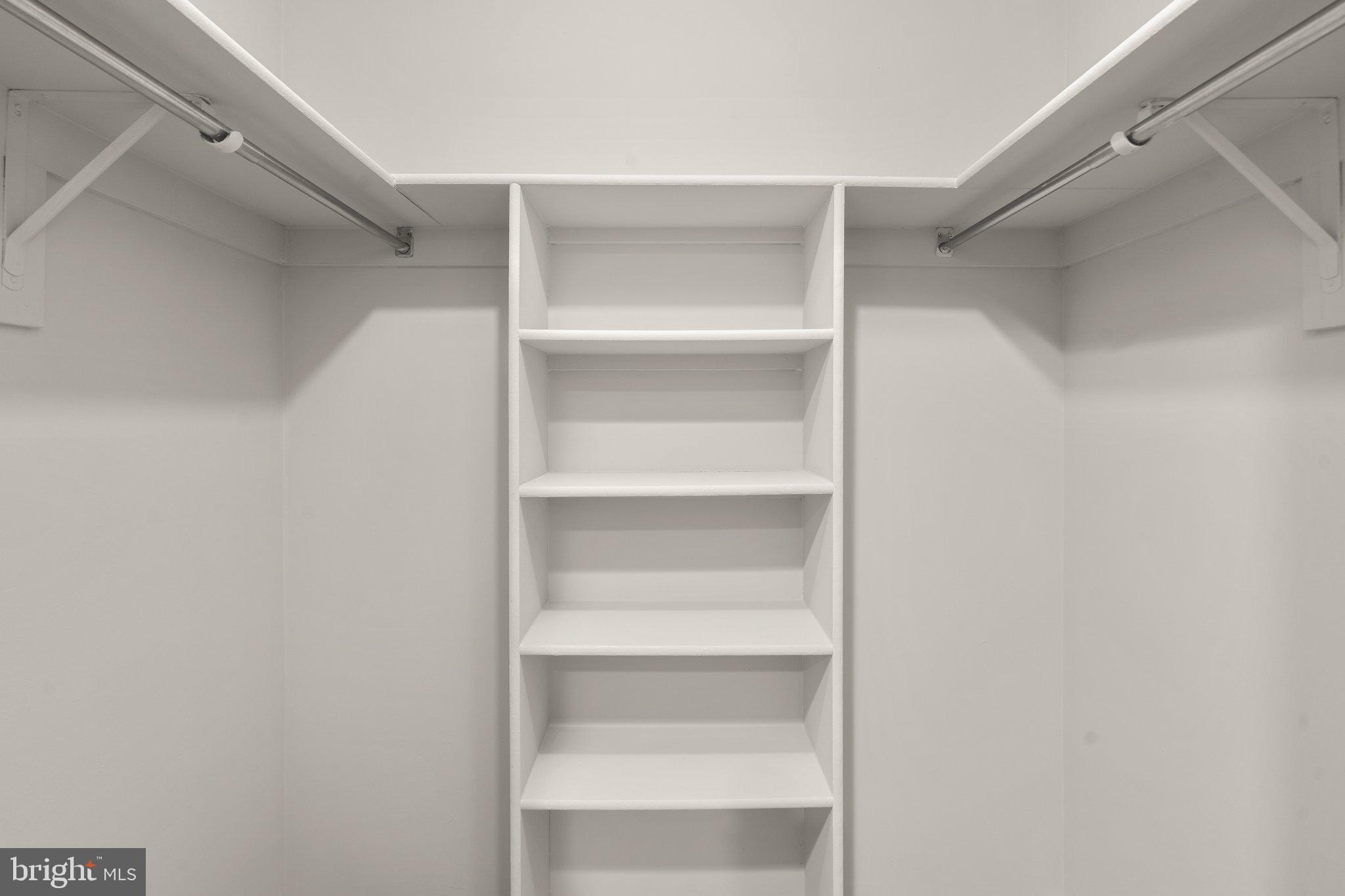 GREENS AT LEISURE WORLD - Residential