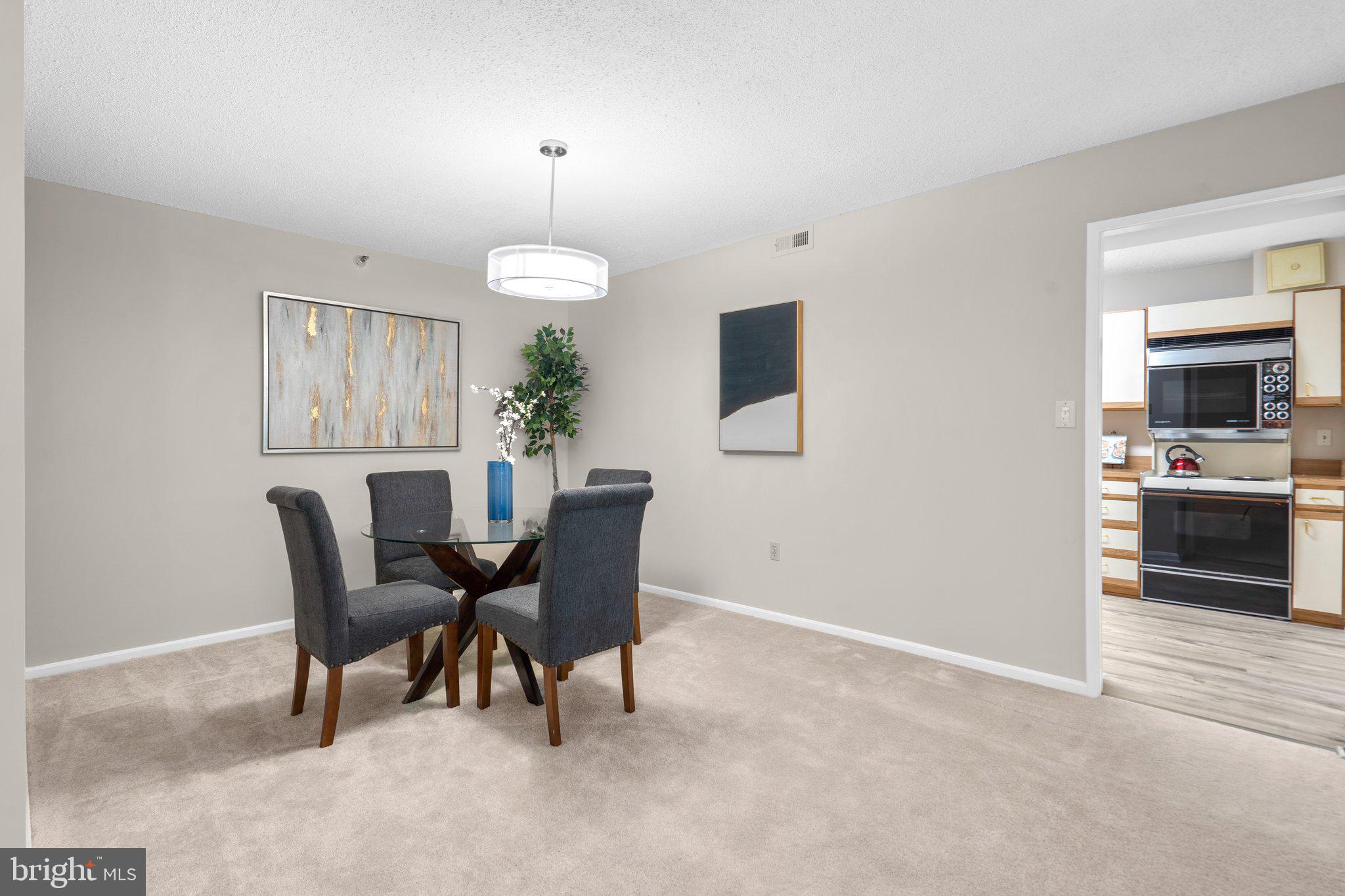 GREENS AT LEISURE WORLD - Residential