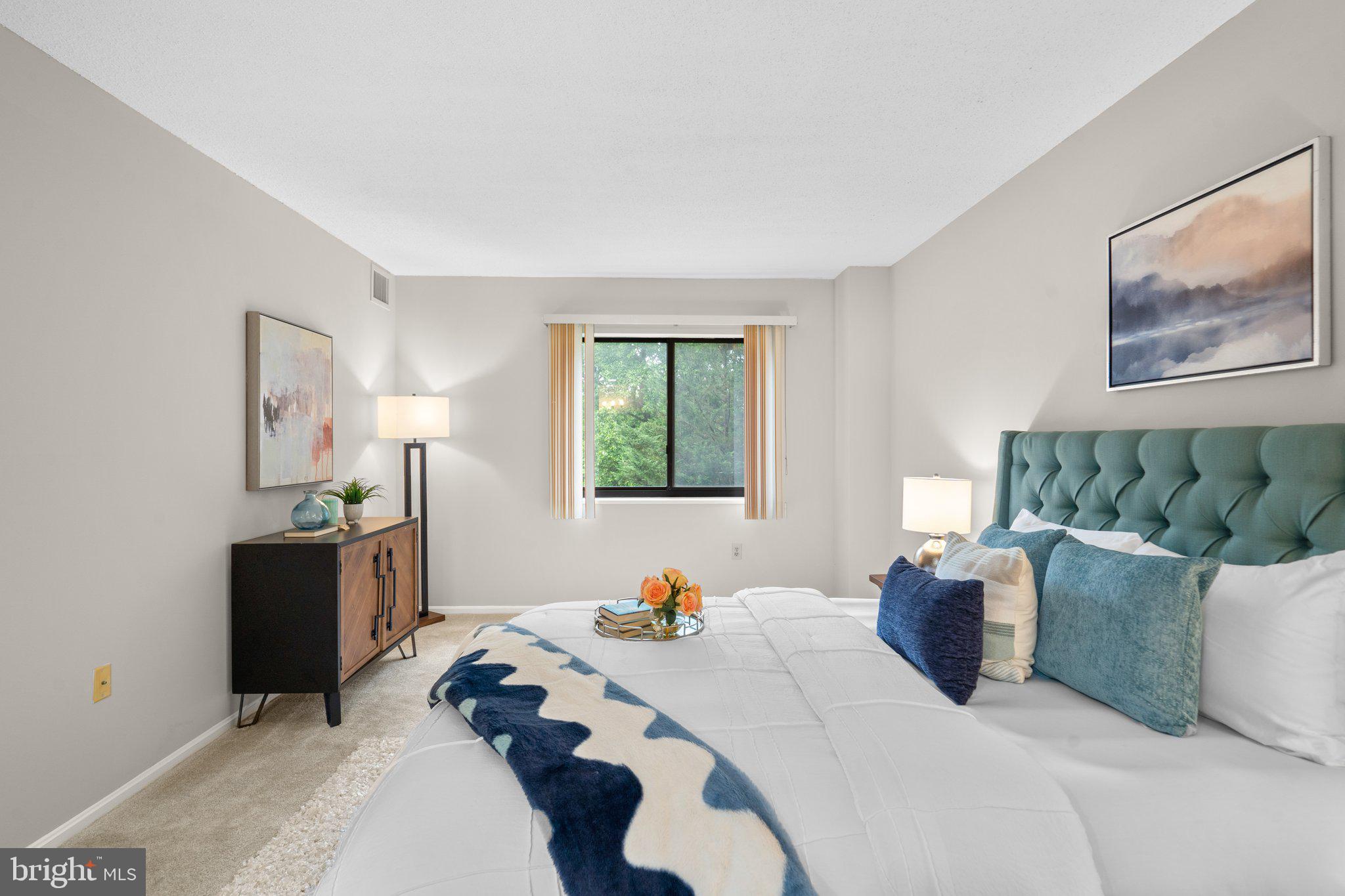 GREENS AT LEISURE WORLD - Residential