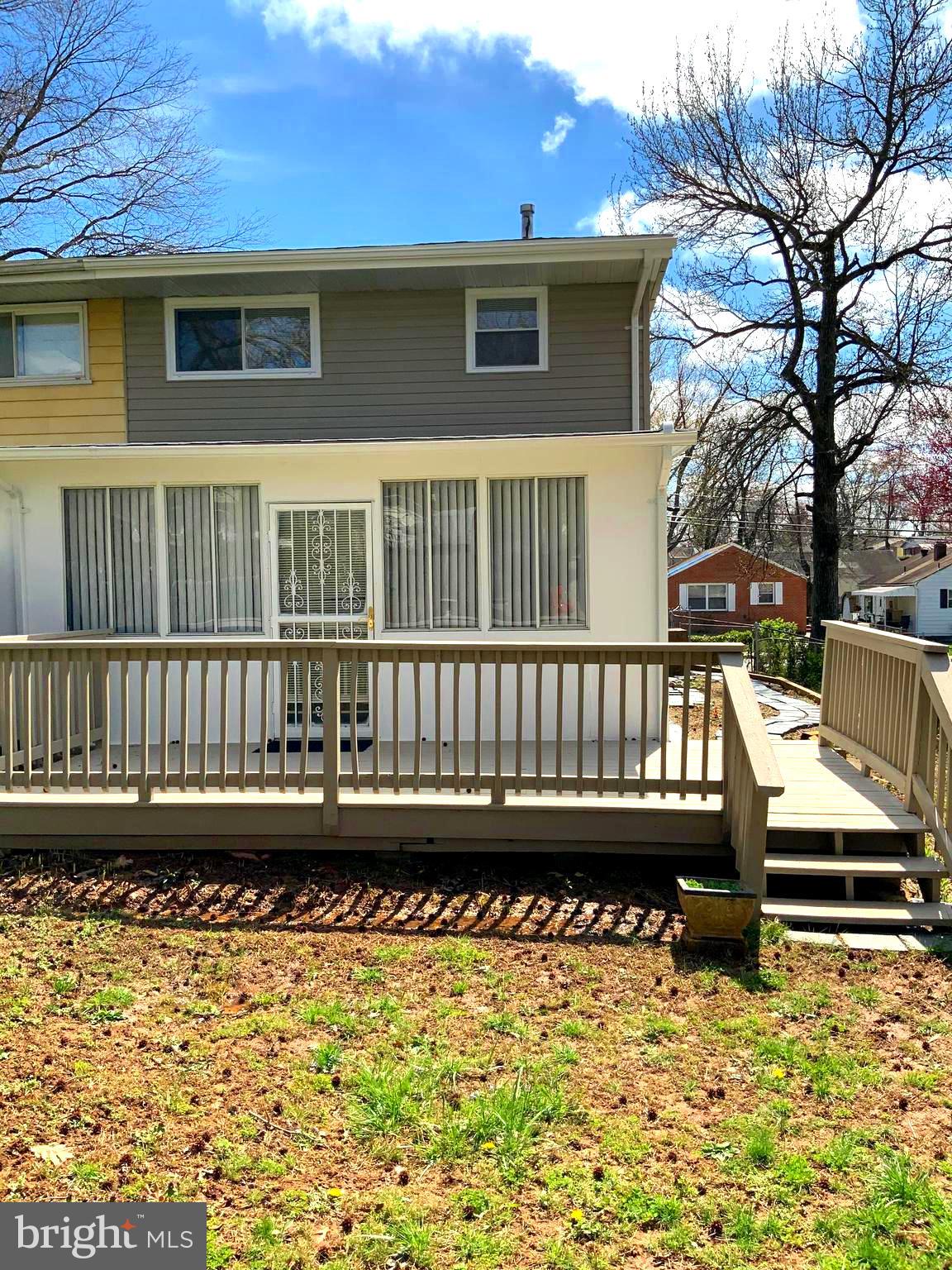 HOLLY PARK - Residential