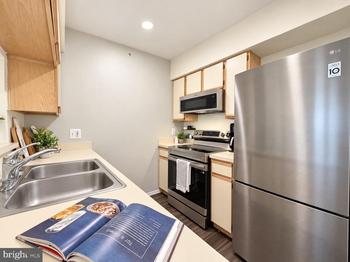 3315 WYNDHAM CIRCLE 4229