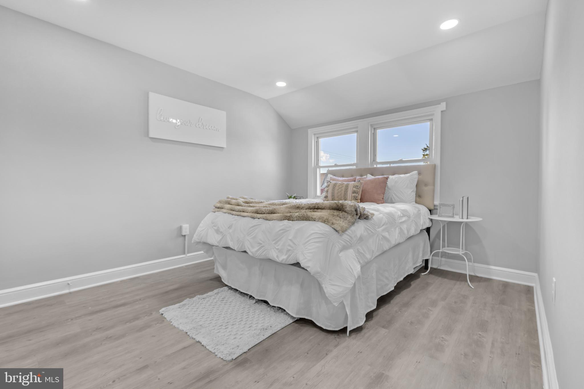 NEW NORTHWOOD - Residential