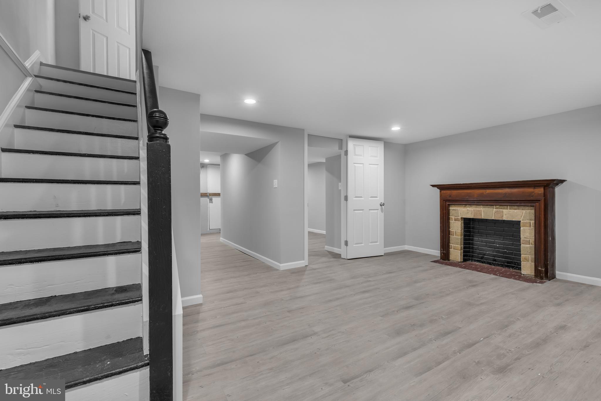 NEW NORTHWOOD - Residential