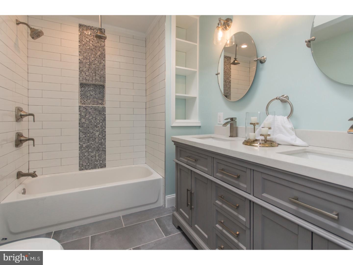 WEST OAK LANE - Residential