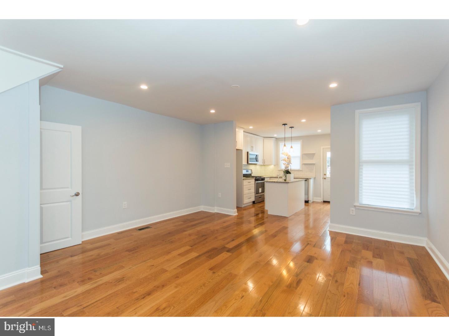 WEST OAK LANE - Residential