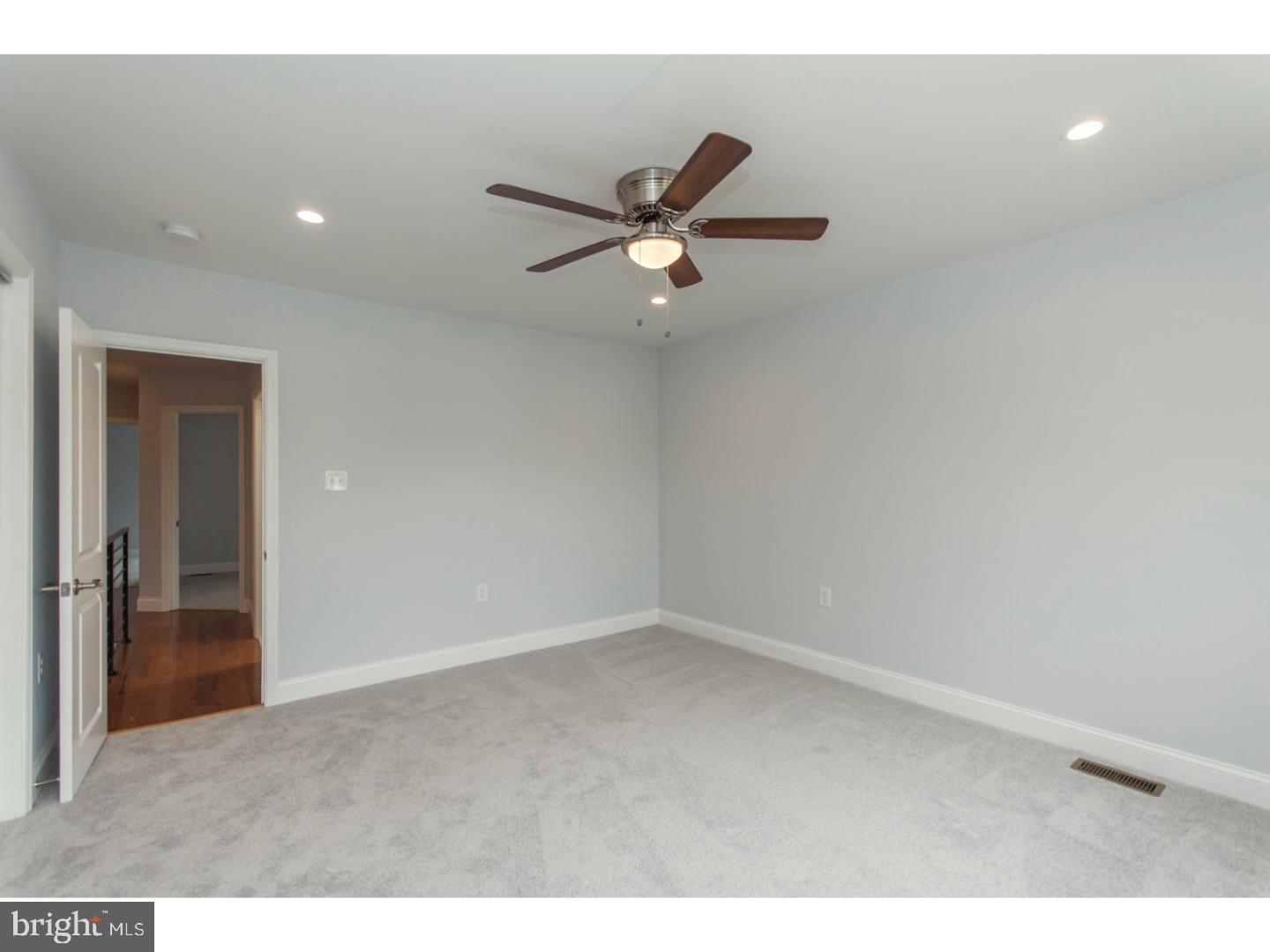 WEST OAK LANE - Residential