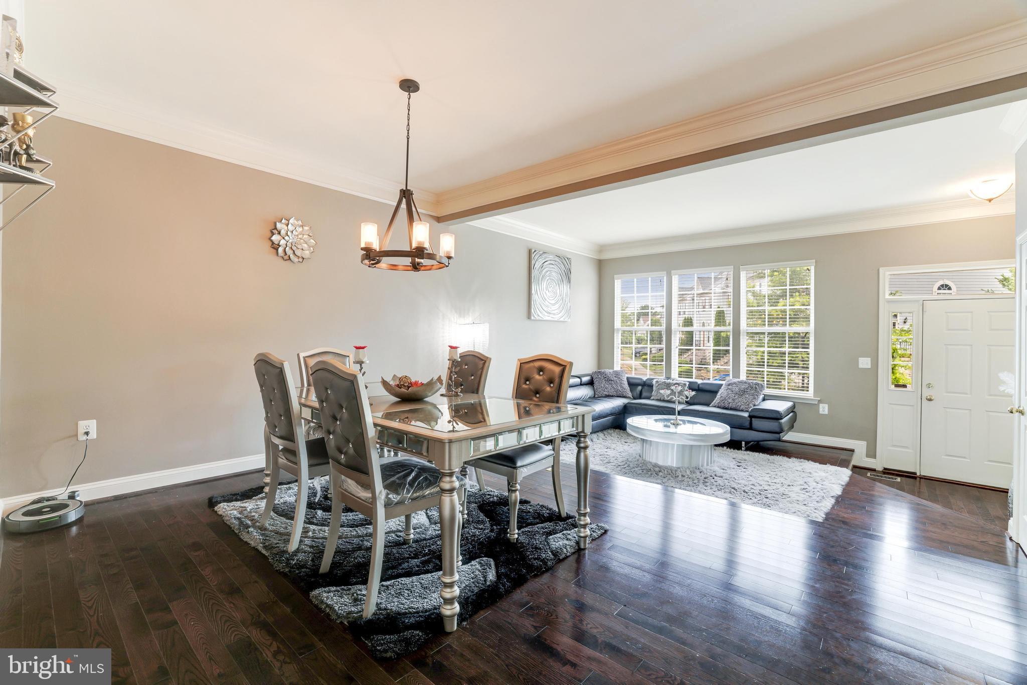 POTOMAC CROSSING - Residential