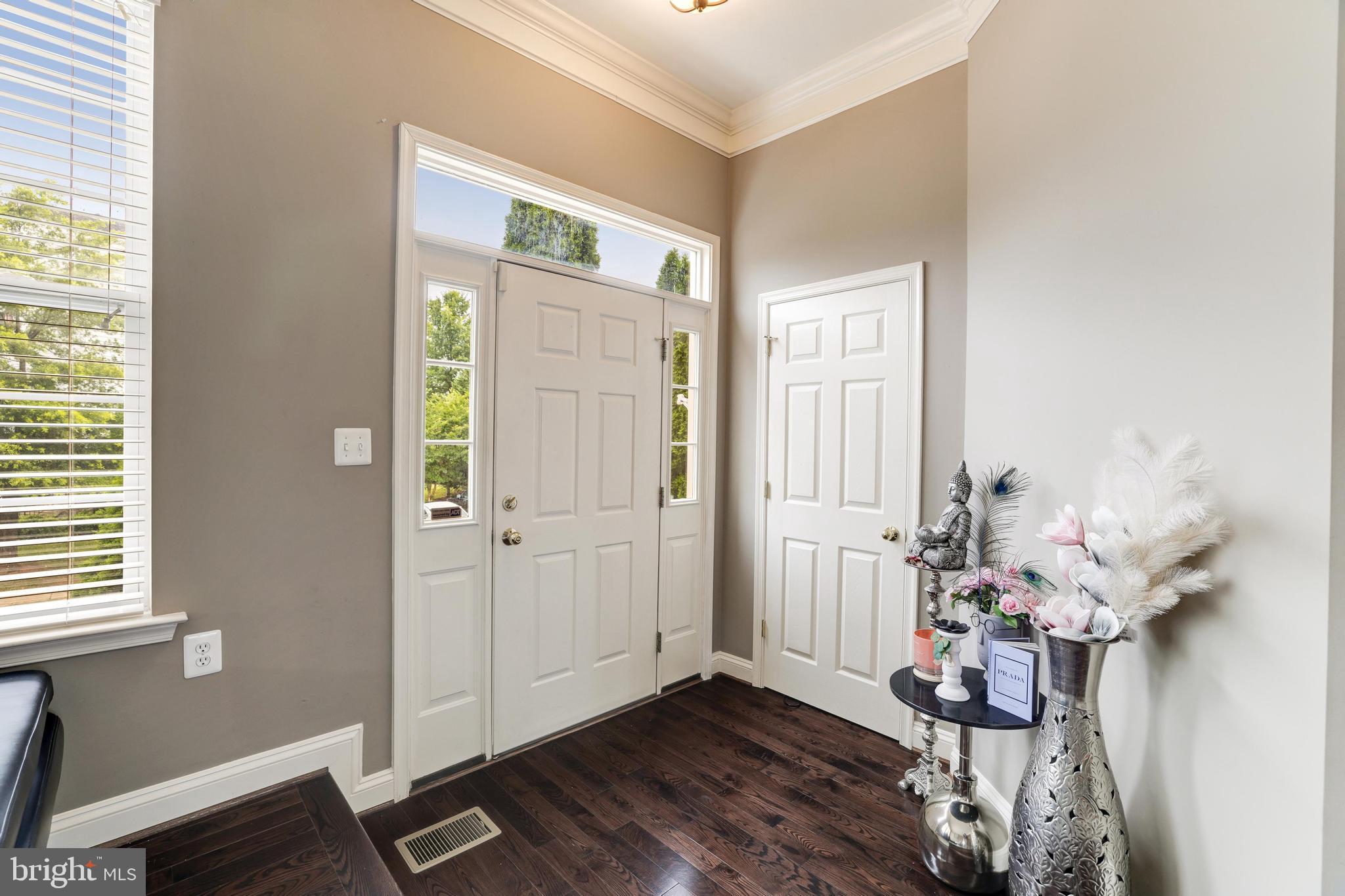 POTOMAC CROSSING - Residential