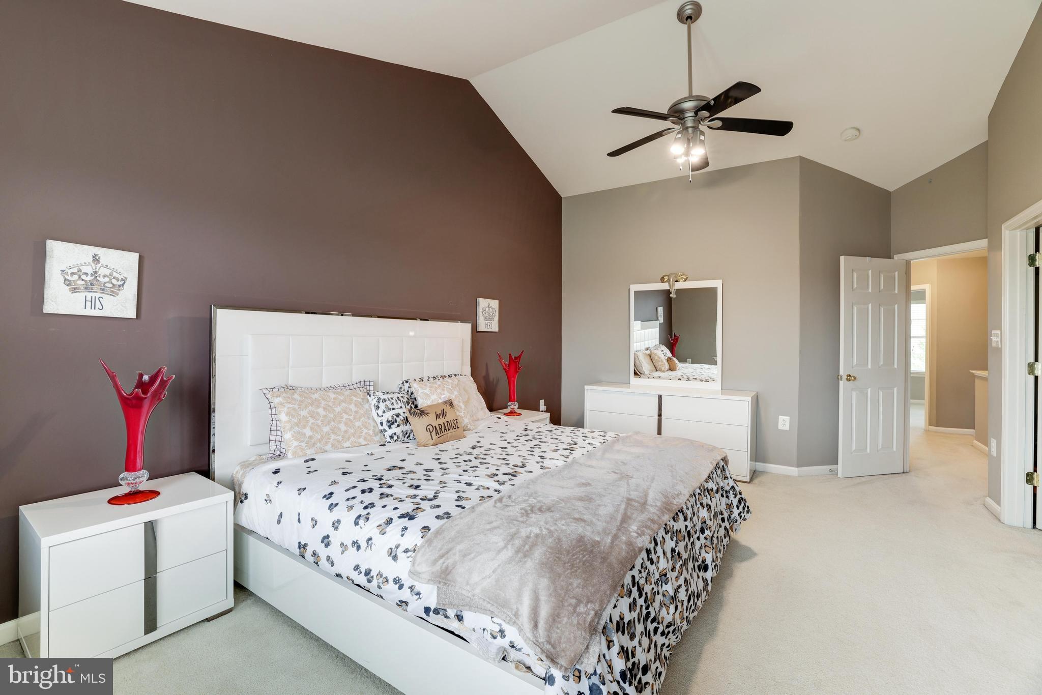 POTOMAC CROSSING - Residential