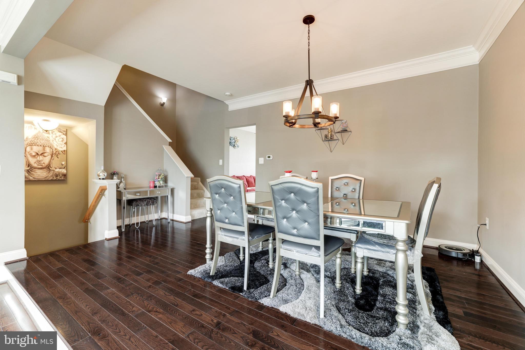 POTOMAC CROSSING - Residential