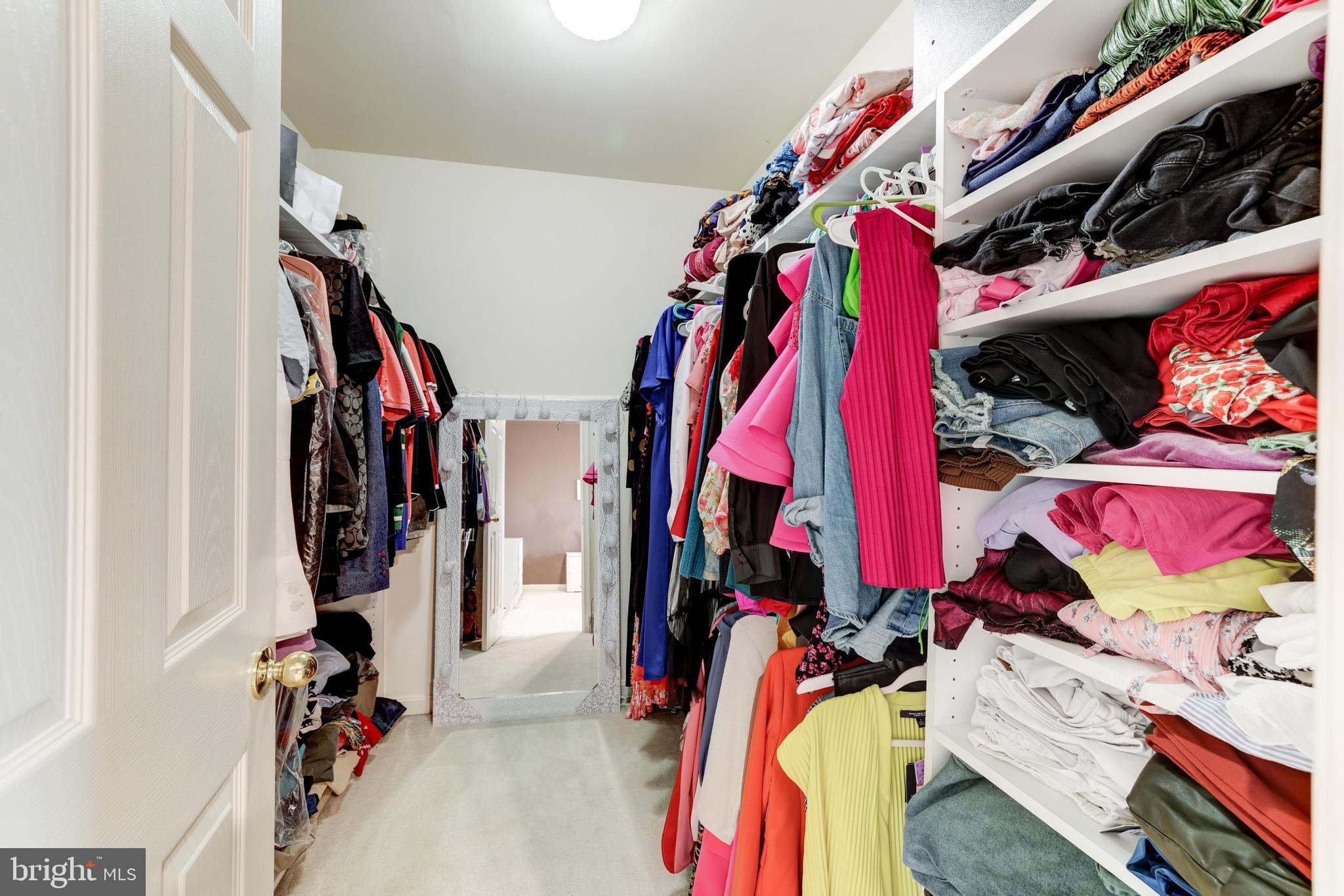 POTOMAC CROSSING - Residential