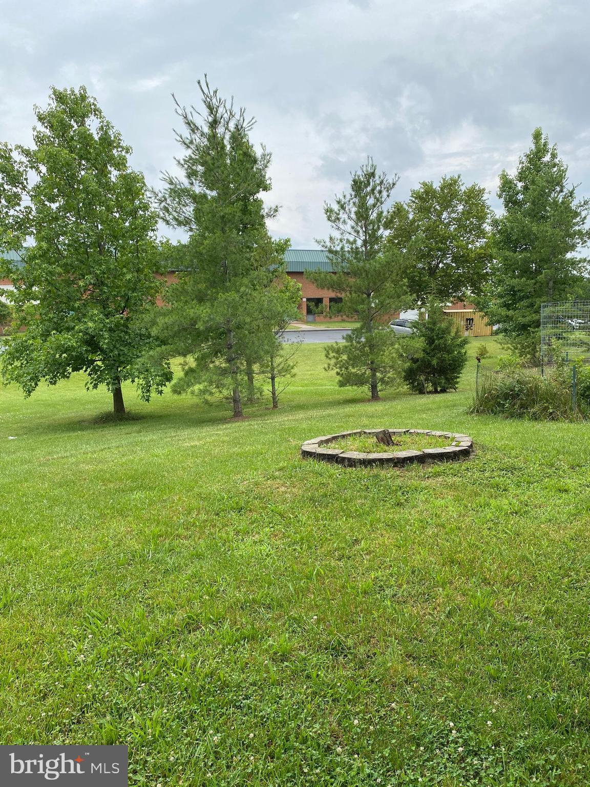 POTOMAC CROSSING - Residential