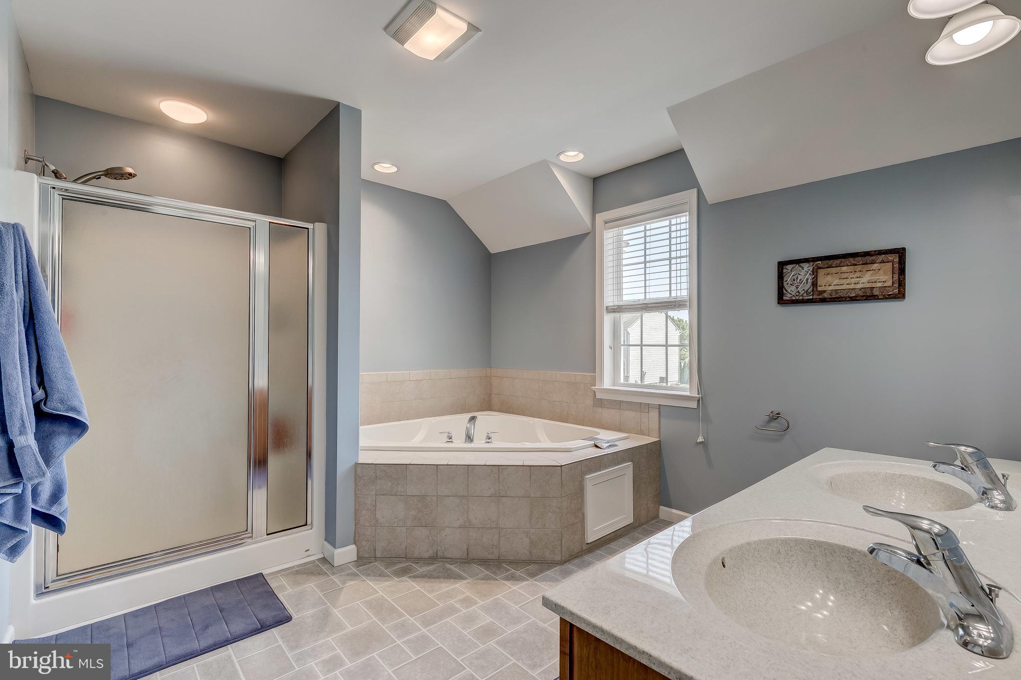 KOLLER POINTE - Residential