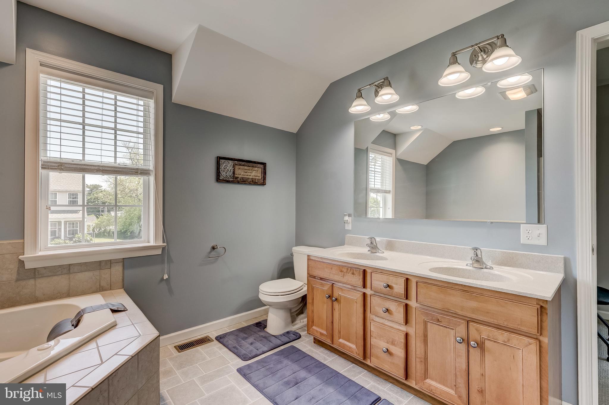 KOLLER POINTE - Residential