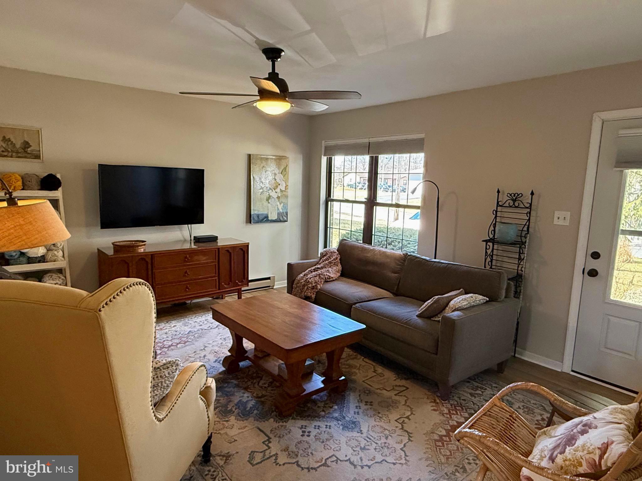 PIKE VIEW ACRES - Residential