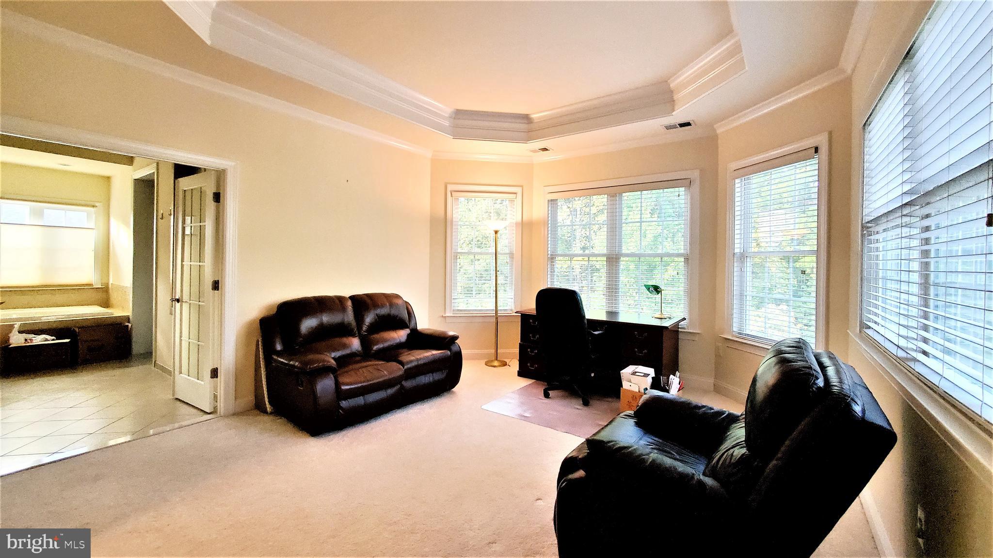 RESERVE AT STONE HILL - Residential Lease