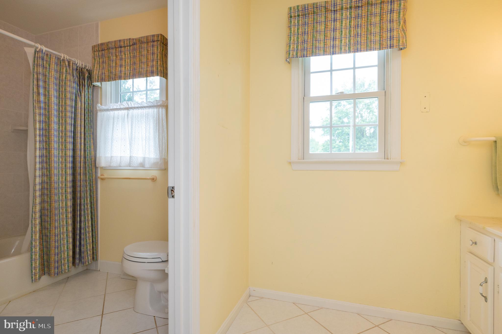 PLEASANT VIEW FARMS - Residential