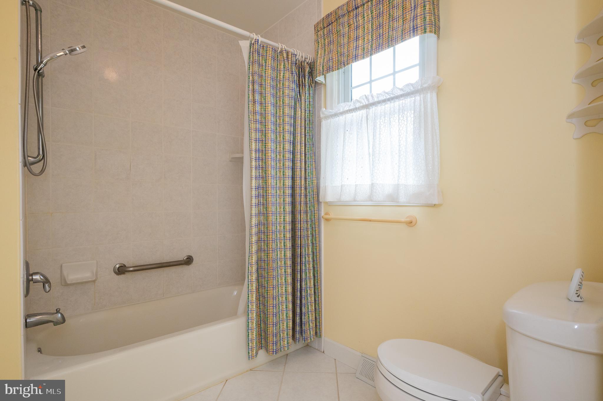 PLEASANT VIEW FARMS - Residential