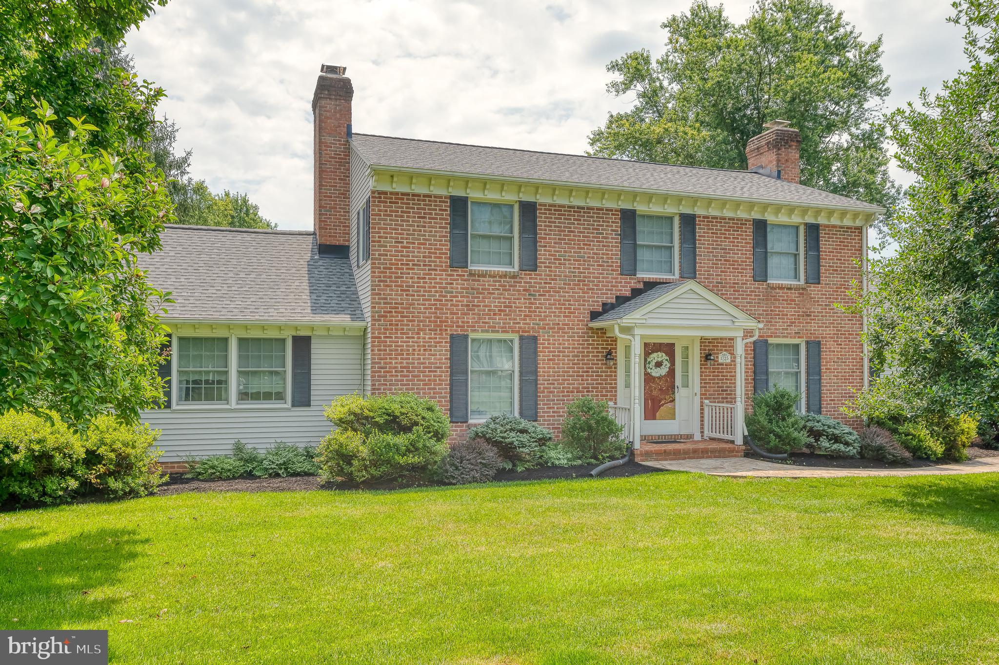 PLEASANT VIEW FARMS - Residential