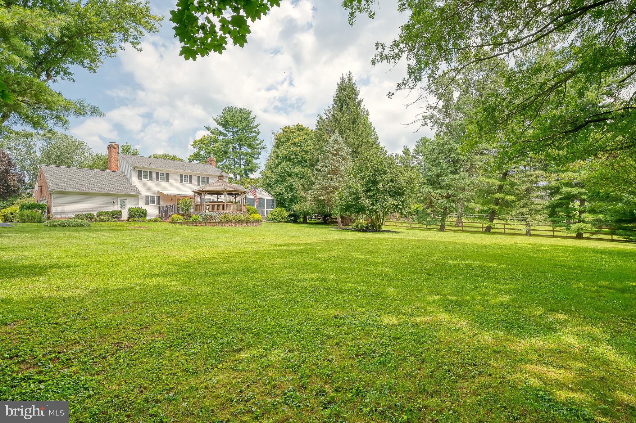 PLEASANT VIEW FARMS - Residential