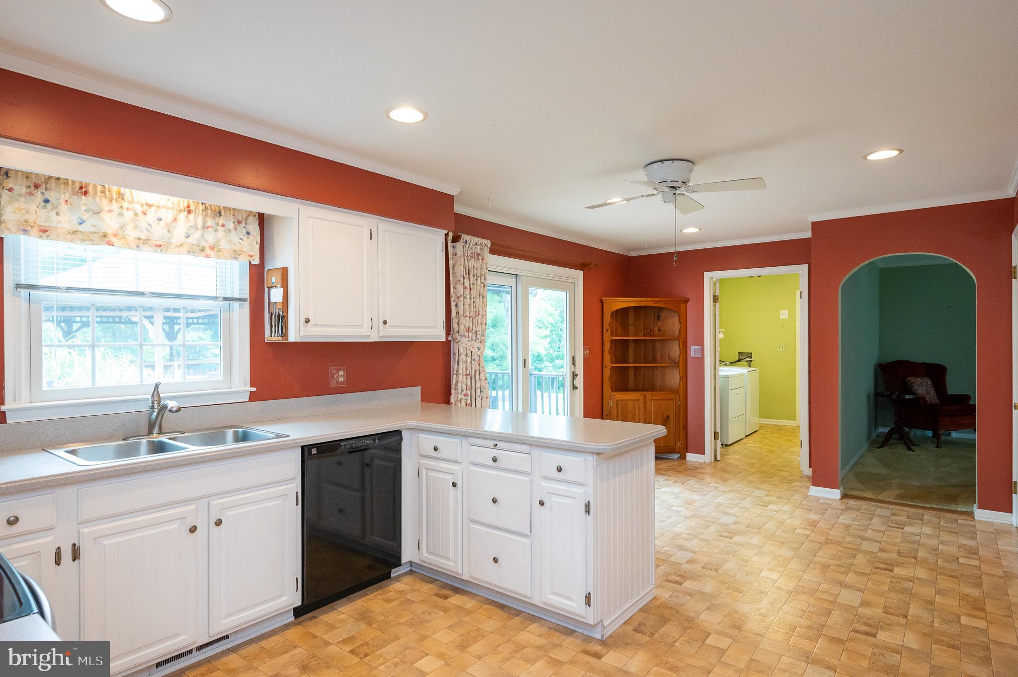 PLEASANT VIEW FARMS - Residential