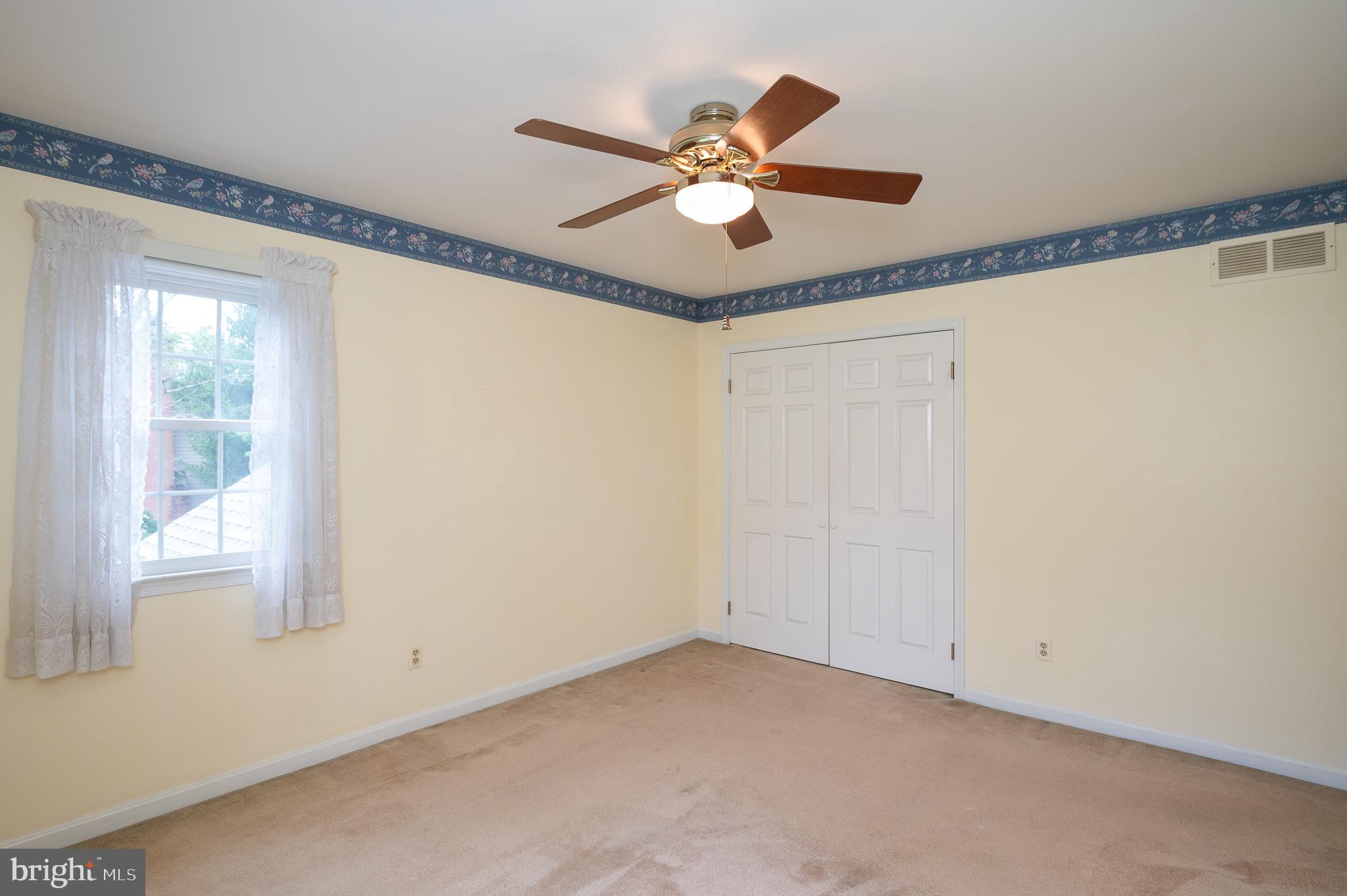 PLEASANT VIEW FARMS - Residential