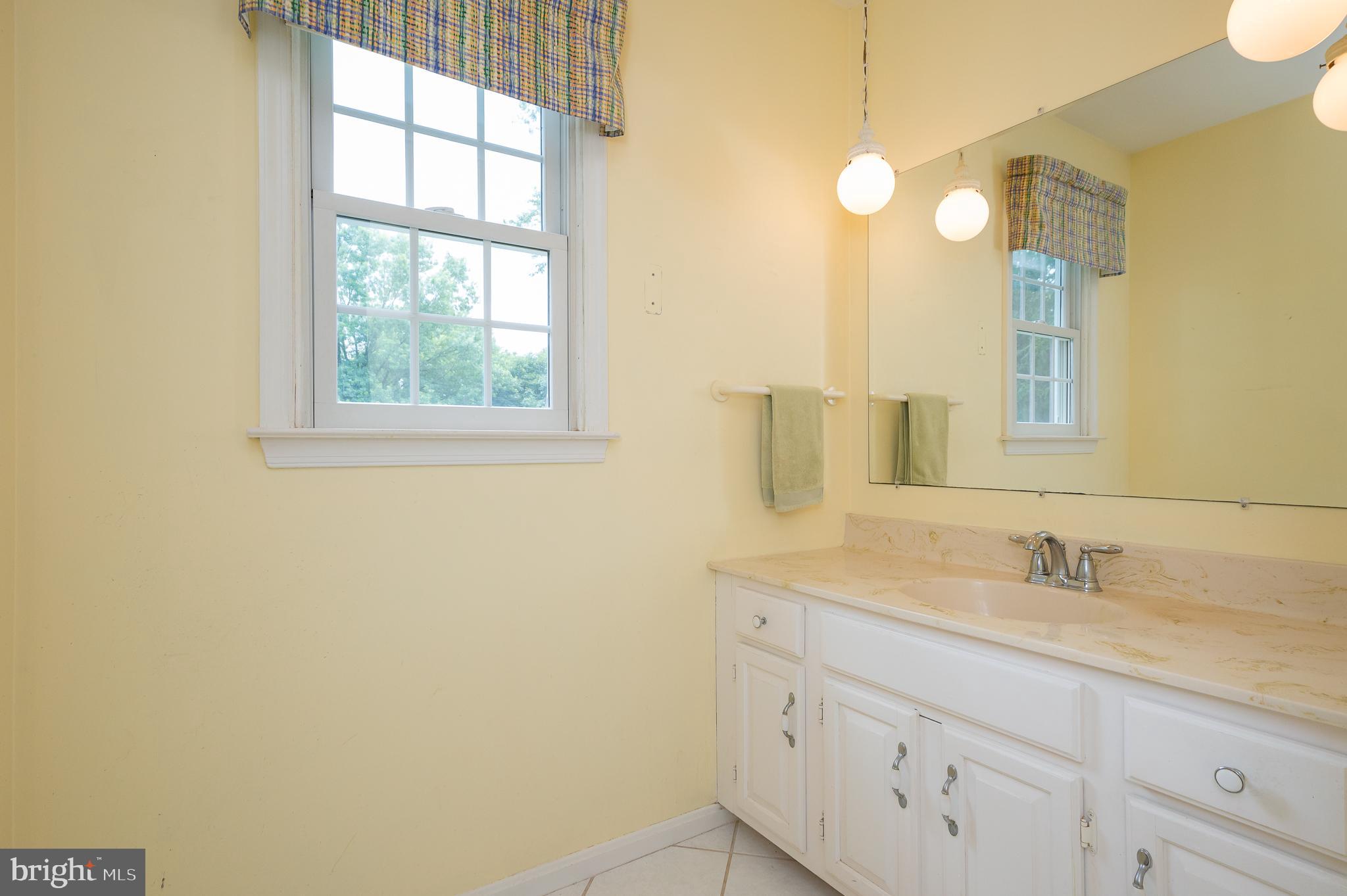 PLEASANT VIEW FARMS - Residential