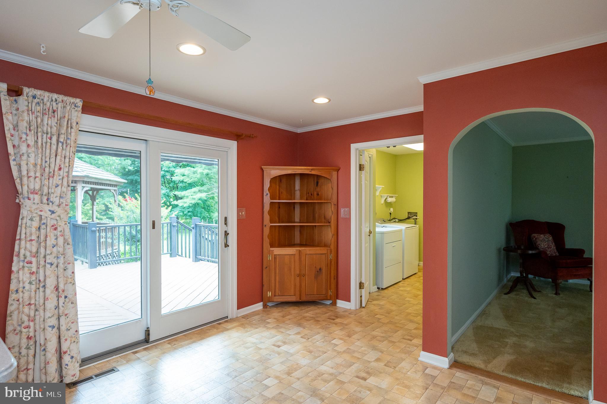 PLEASANT VIEW FARMS - Residential