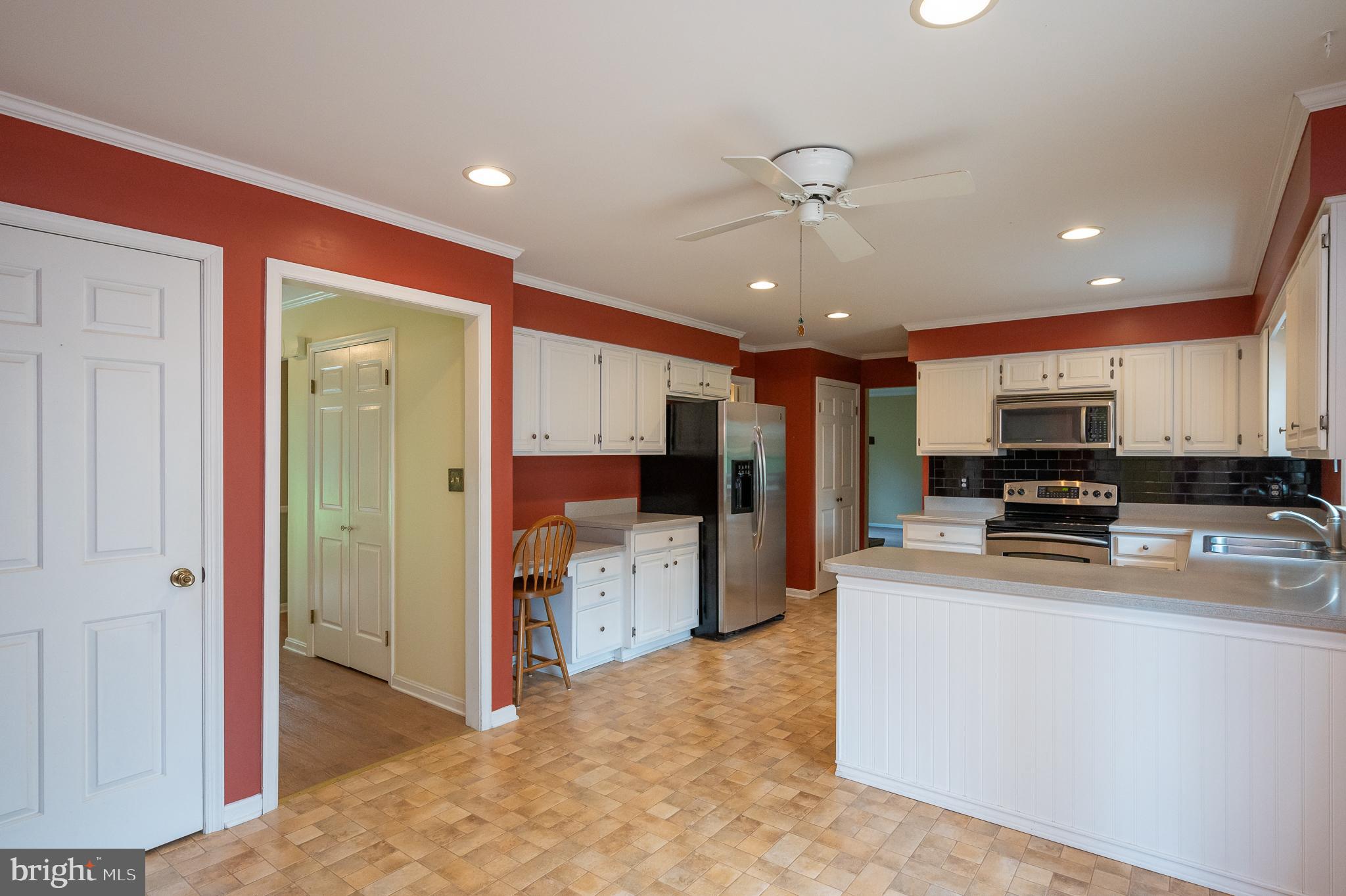 PLEASANT VIEW FARMS - Residential