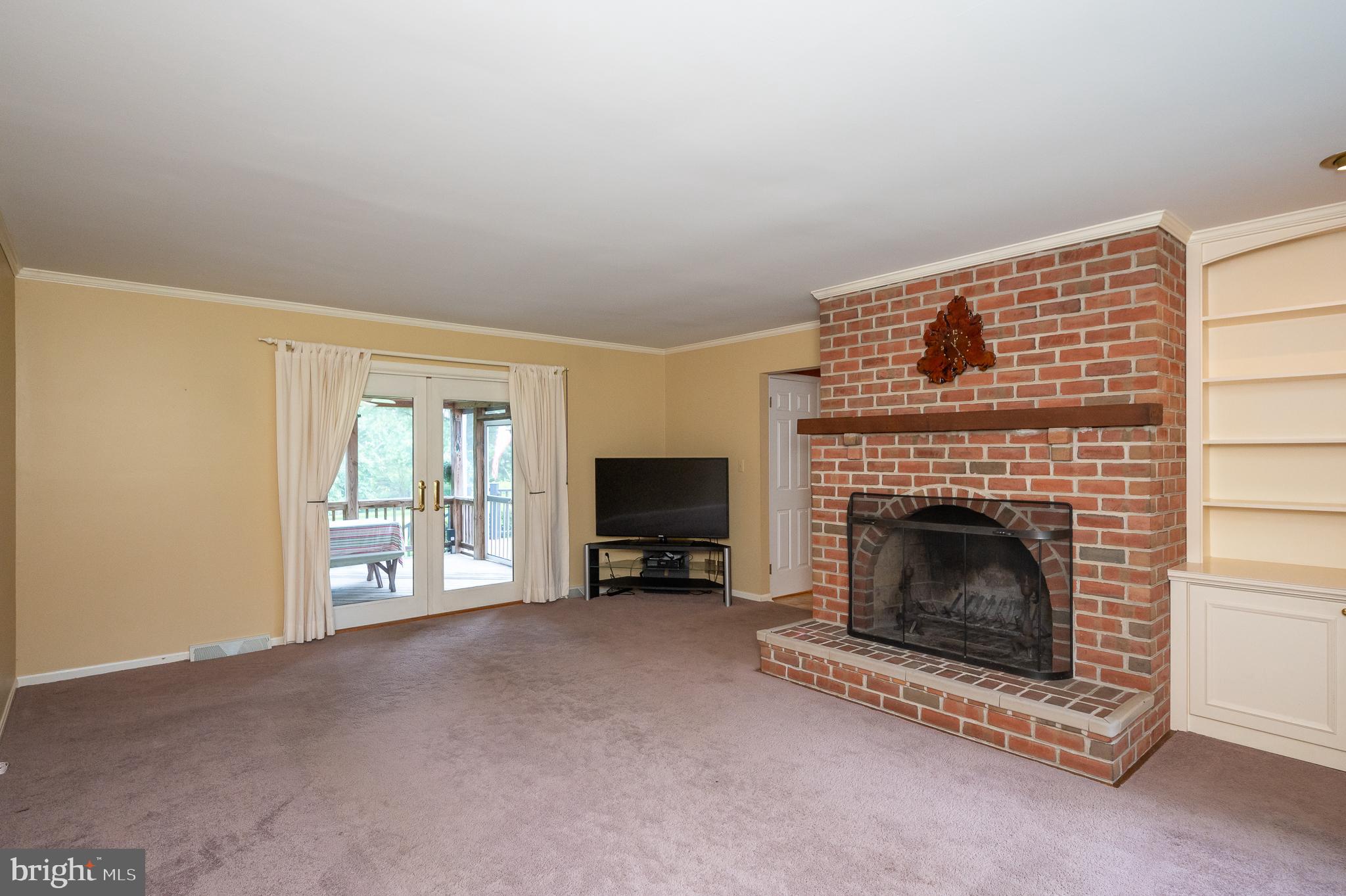 PLEASANT VIEW FARMS - Residential