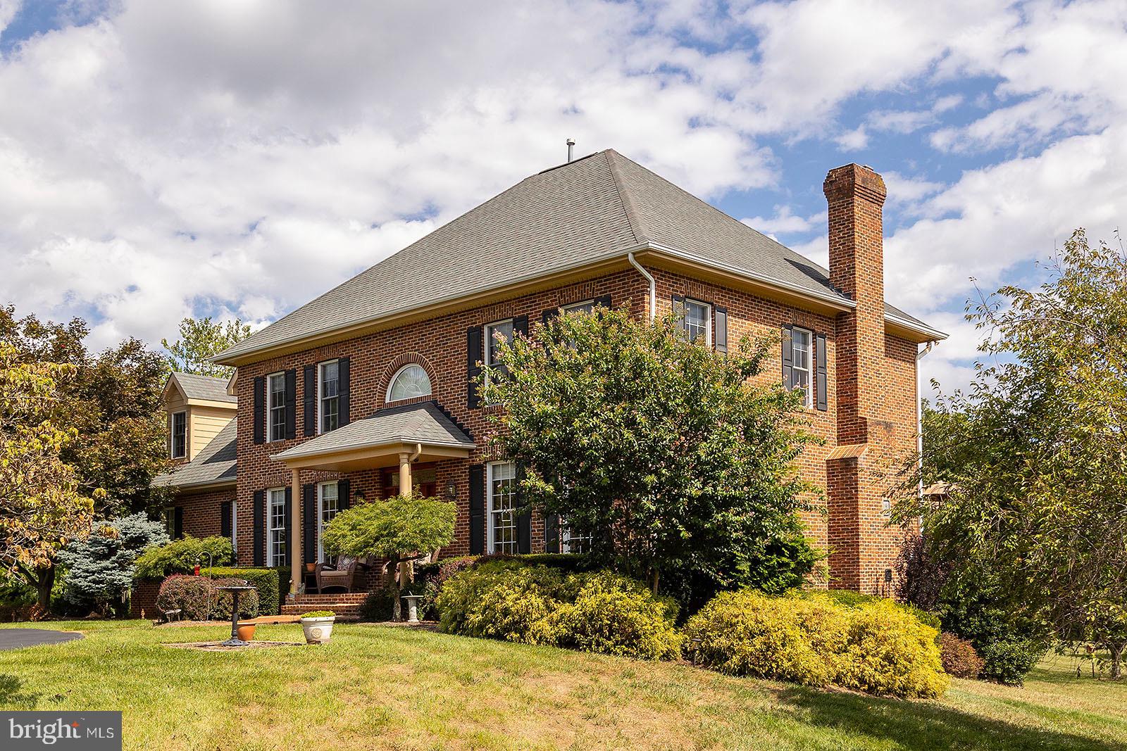 MCGUIRE HILLS - Residential