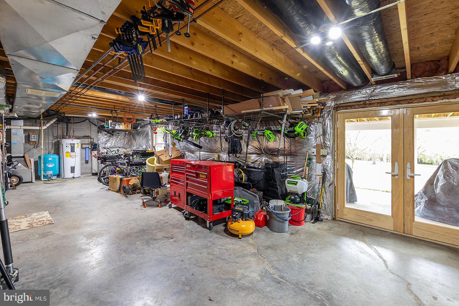 MCGUIRE HILLS - Residential