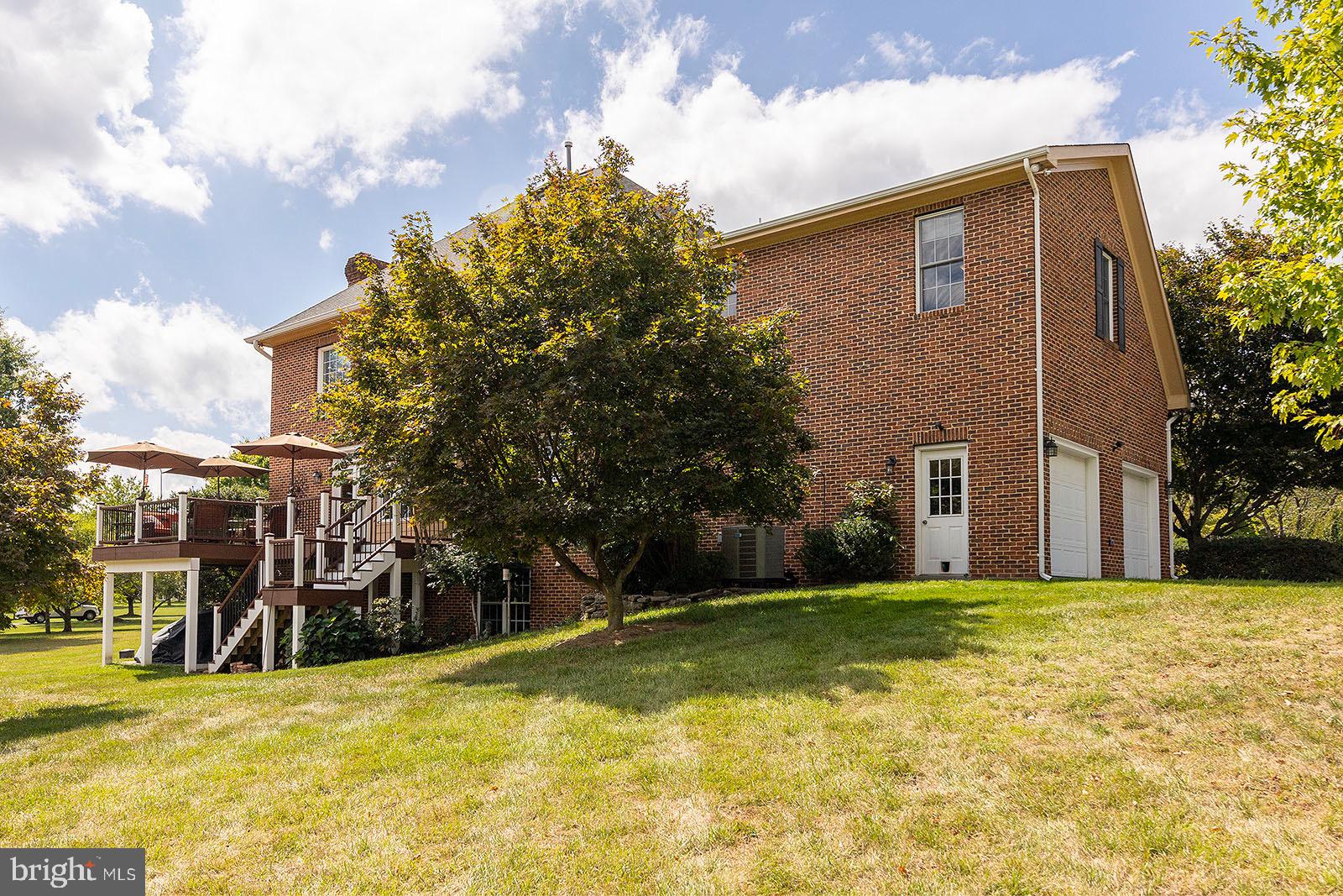 MCGUIRE HILLS - Residential