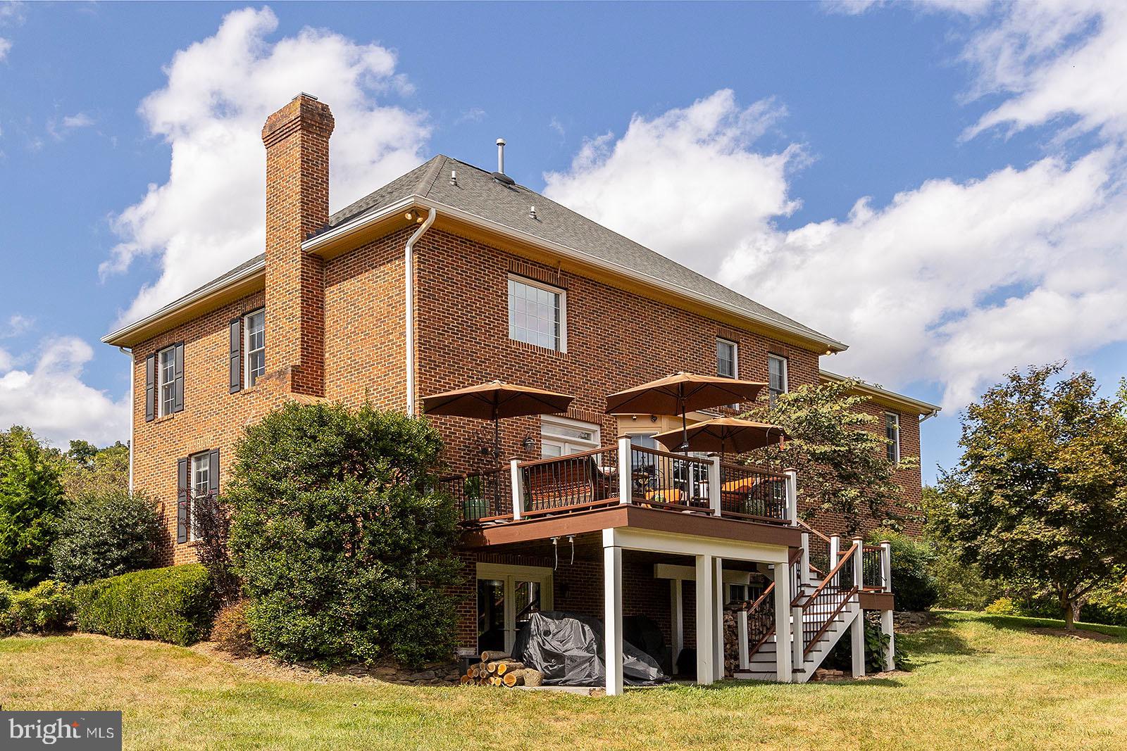 MCGUIRE HILLS - Residential