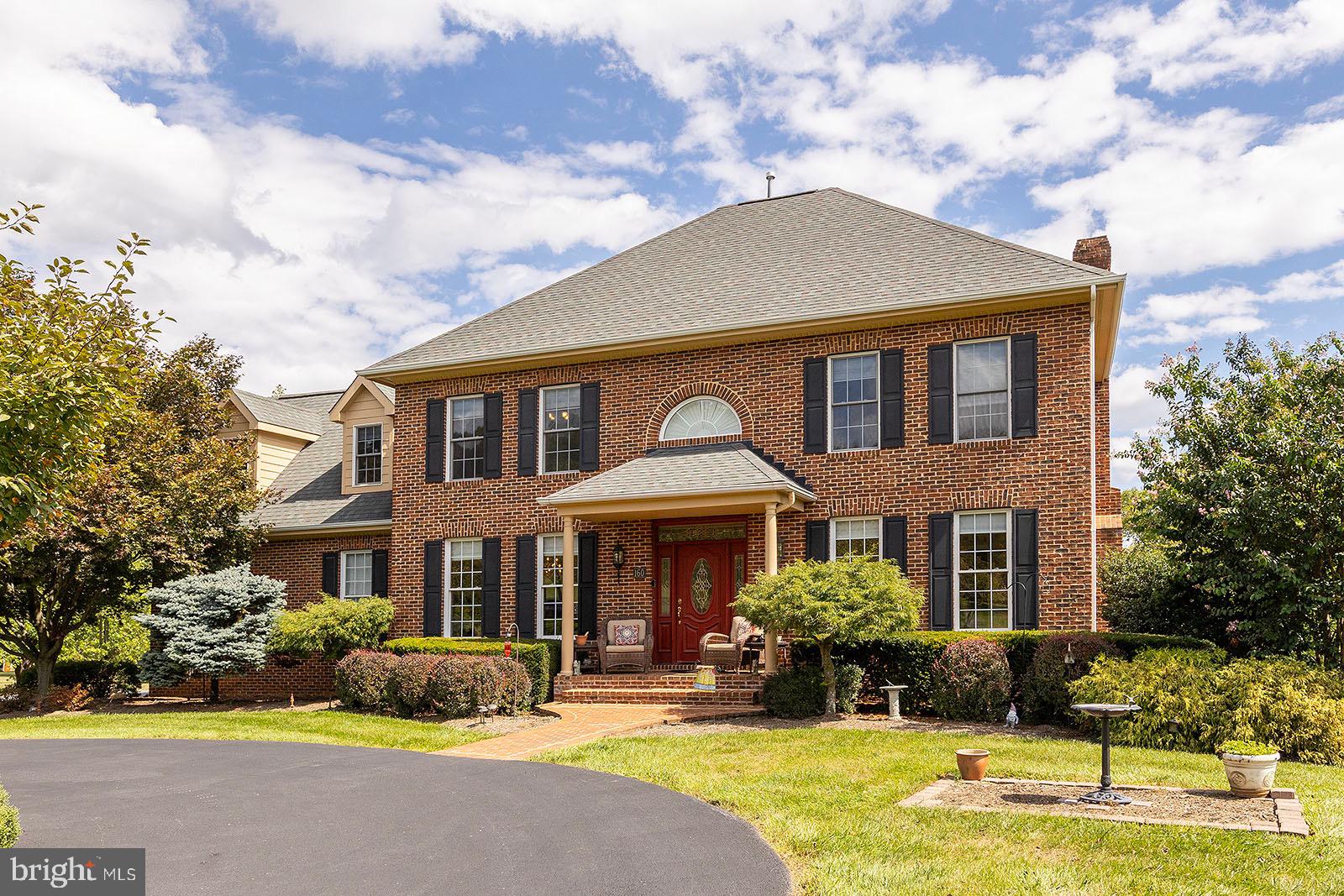 MCGUIRE HILLS - Residential