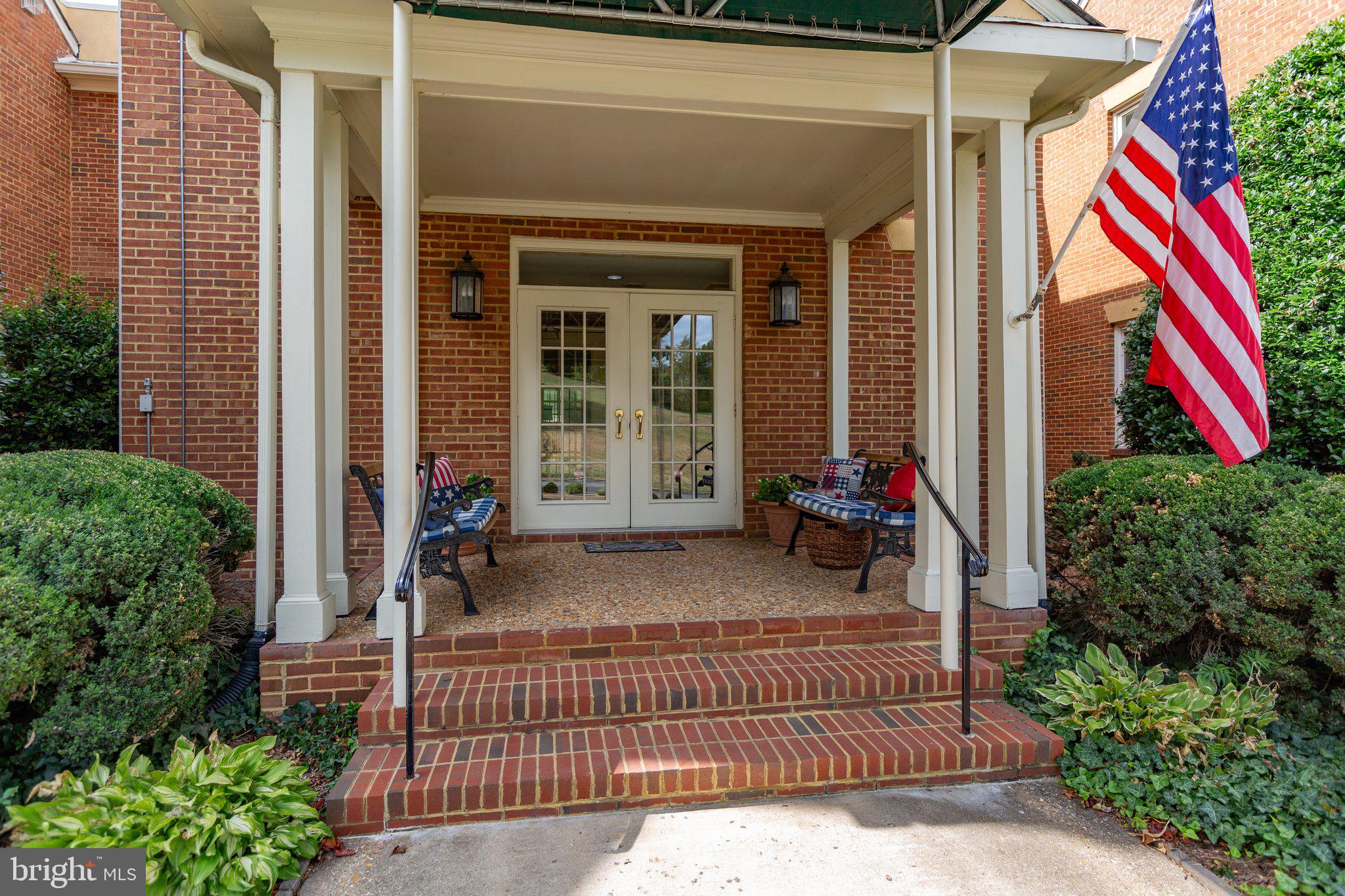 TRENCH HILL CONDOMINIUMS - Residential