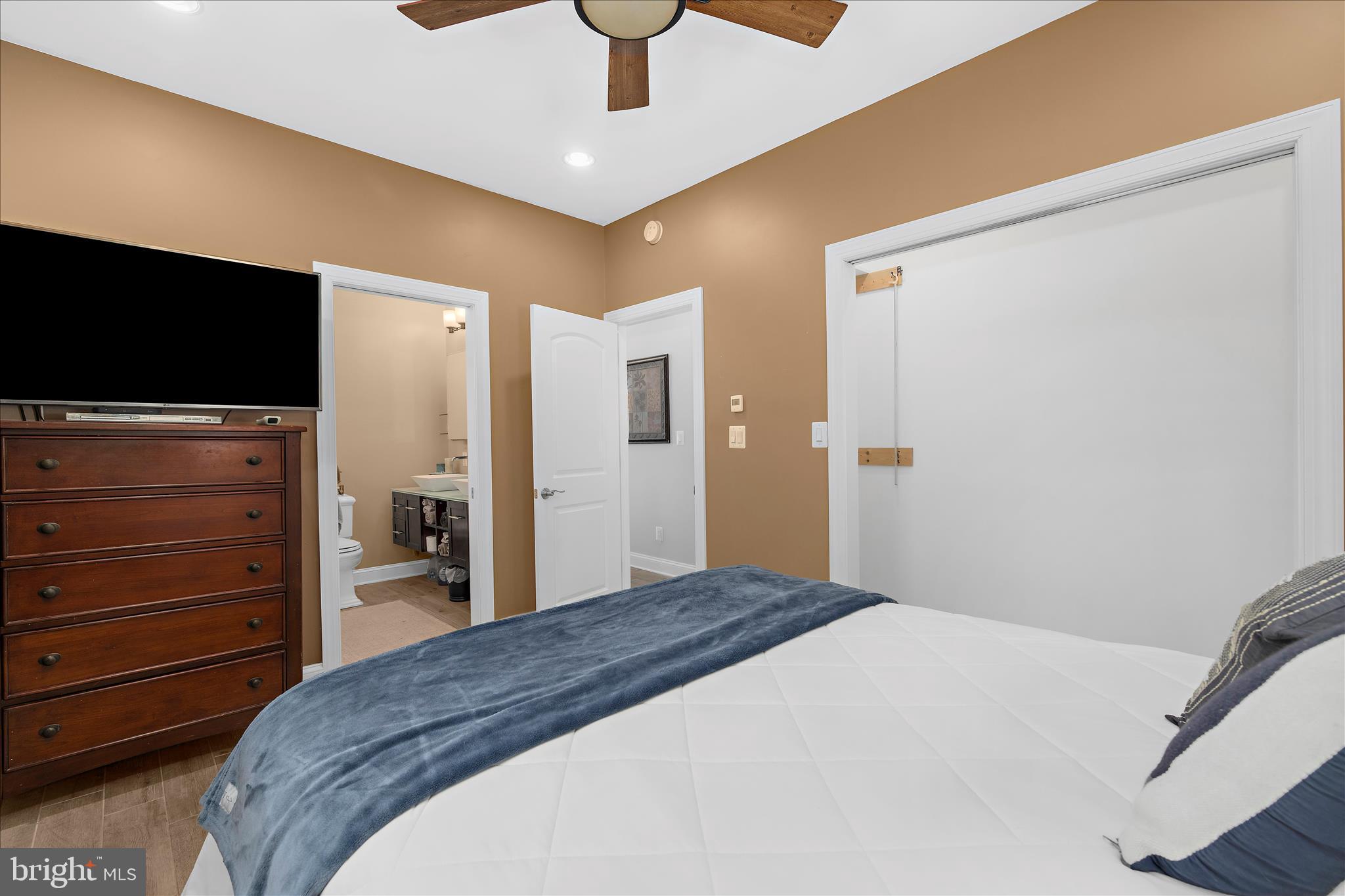 BELHAVEN BEACH - Residential