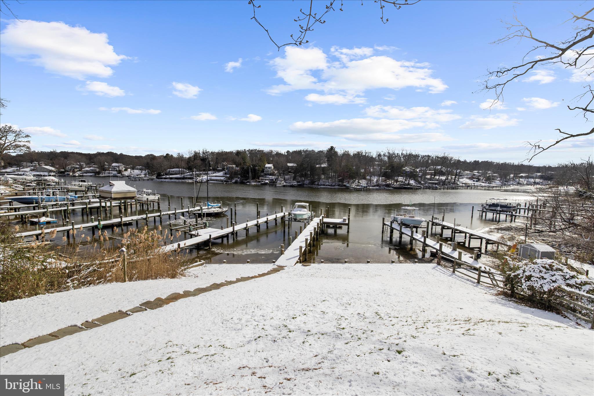 BELHAVEN BEACH - Residential