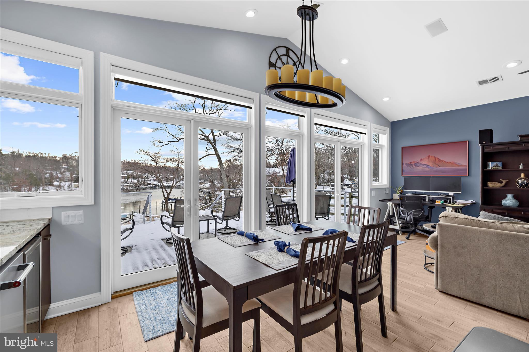 BELHAVEN BEACH - Residential