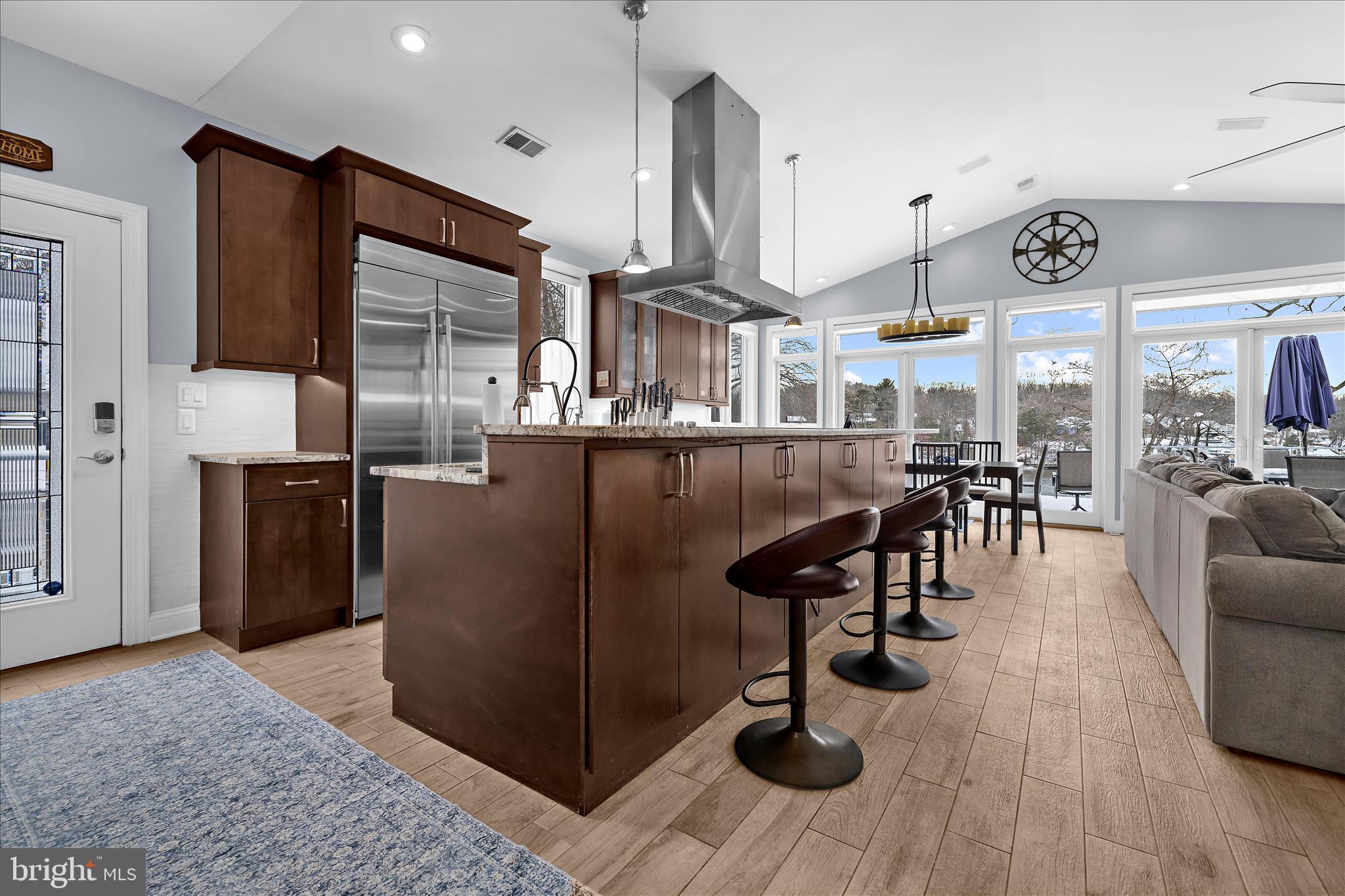 BELHAVEN BEACH - Residential