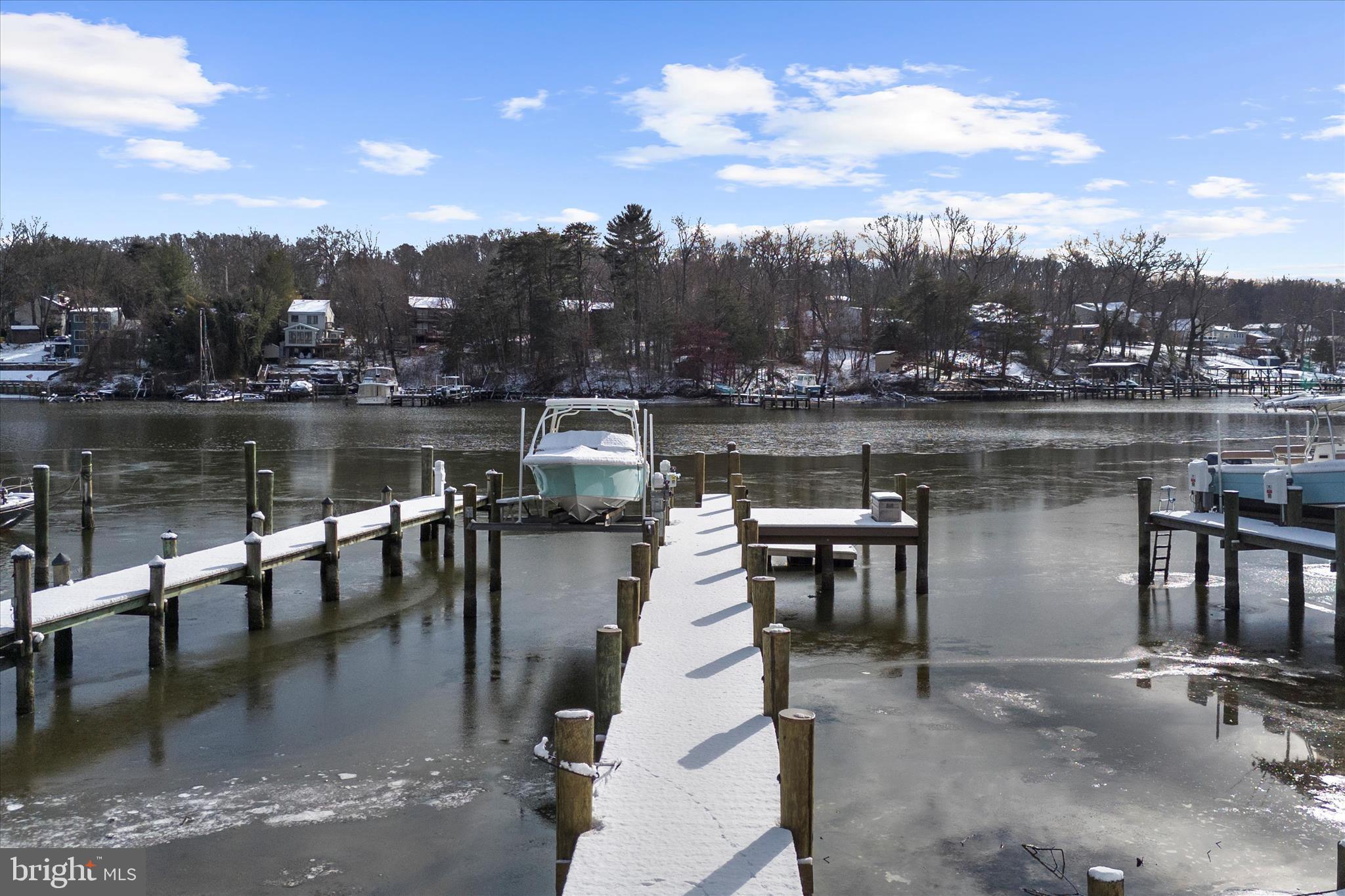 BELHAVEN BEACH - Residential