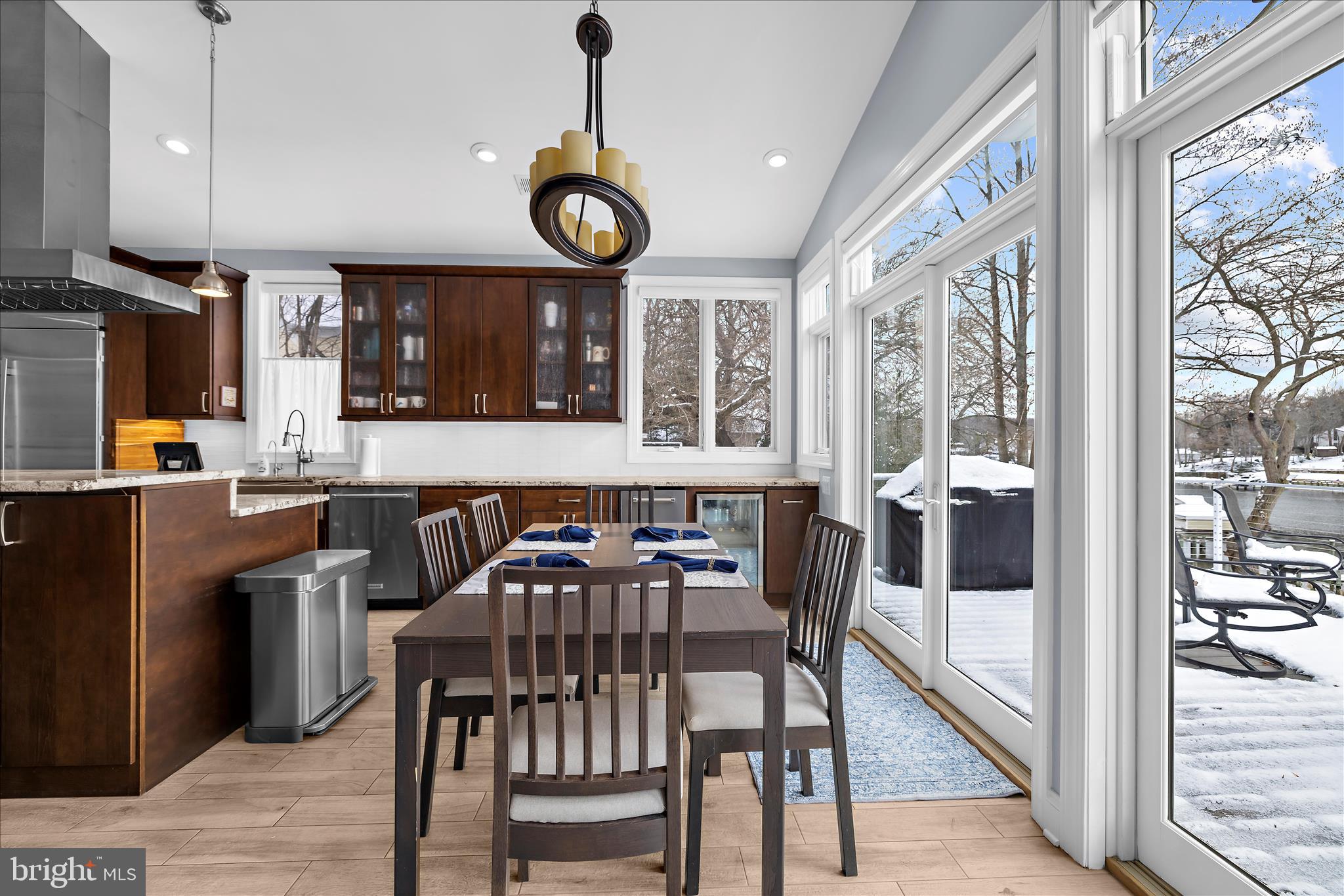 BELHAVEN BEACH - Residential