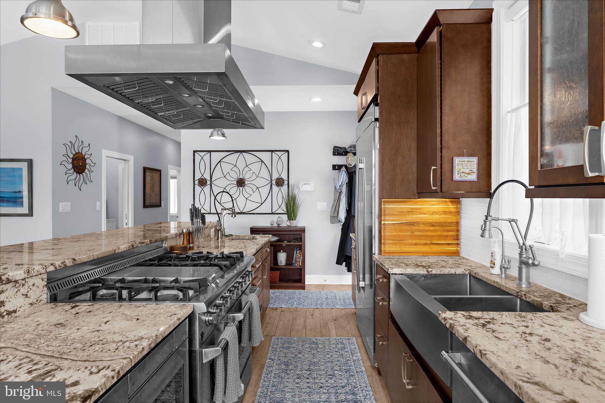 BELHAVEN BEACH - Residential