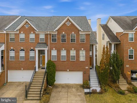 Townhouse For Sale - 20938 Duryea Terrace<br/> ASHBURN, VA 20147