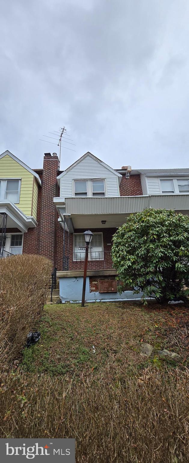 EAST OAK LANE - Residential