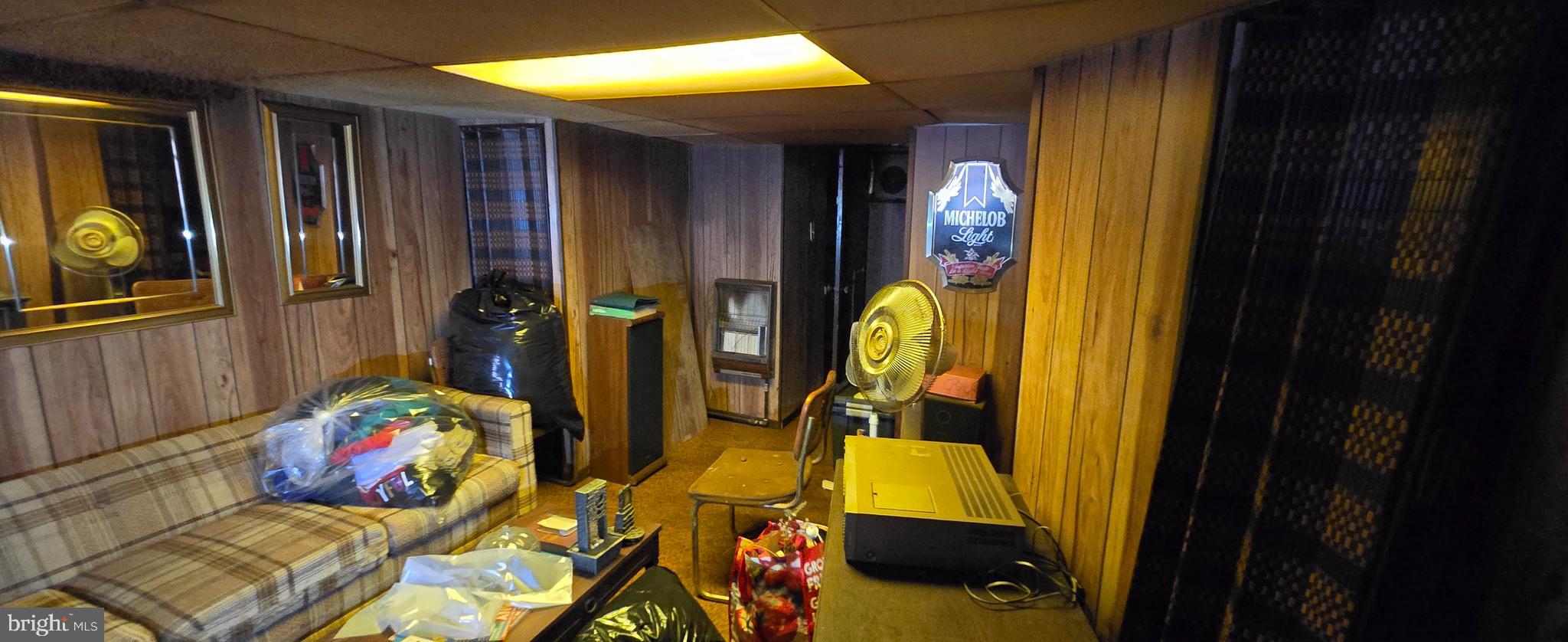 EAST OAK LANE - Residential