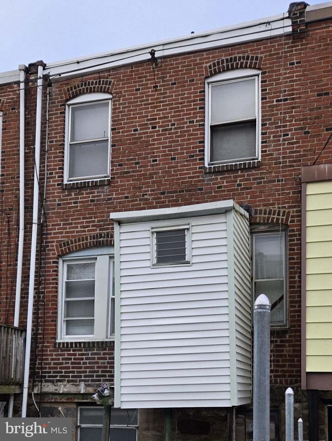 EAST OAK LANE - Residential